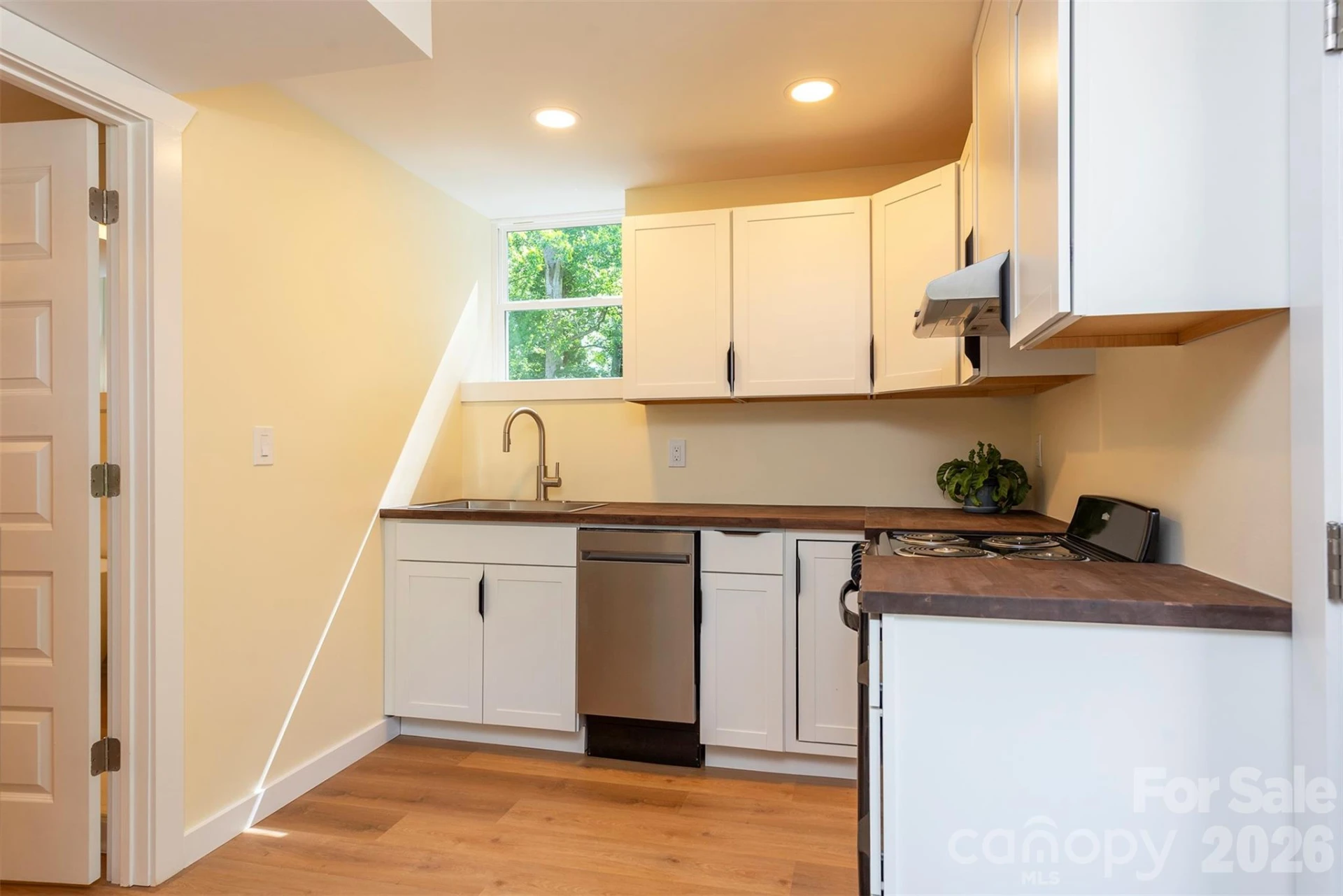 32 Harnett Street - Photo 32