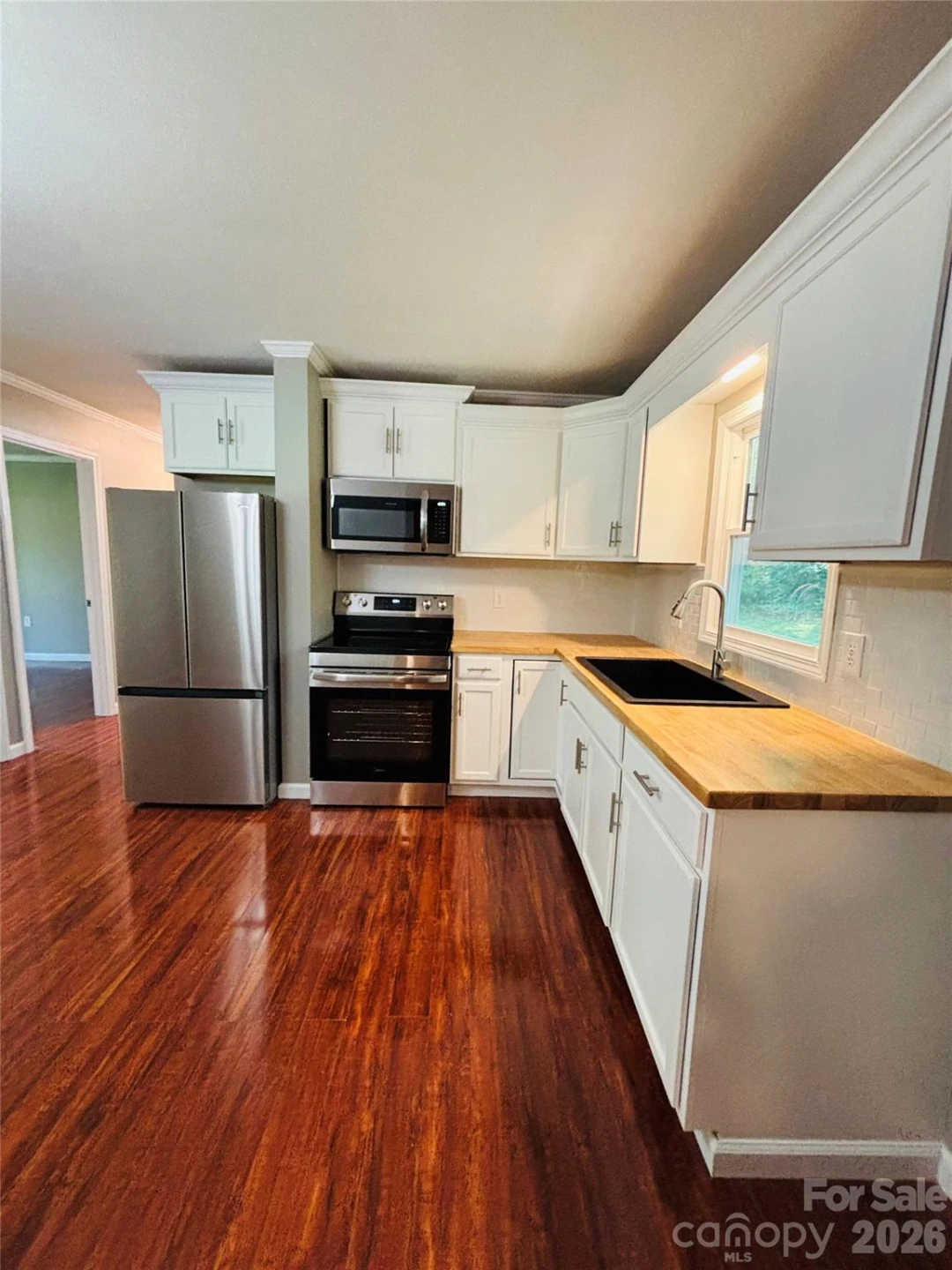 138 Oak Hill Drive - Photo 11