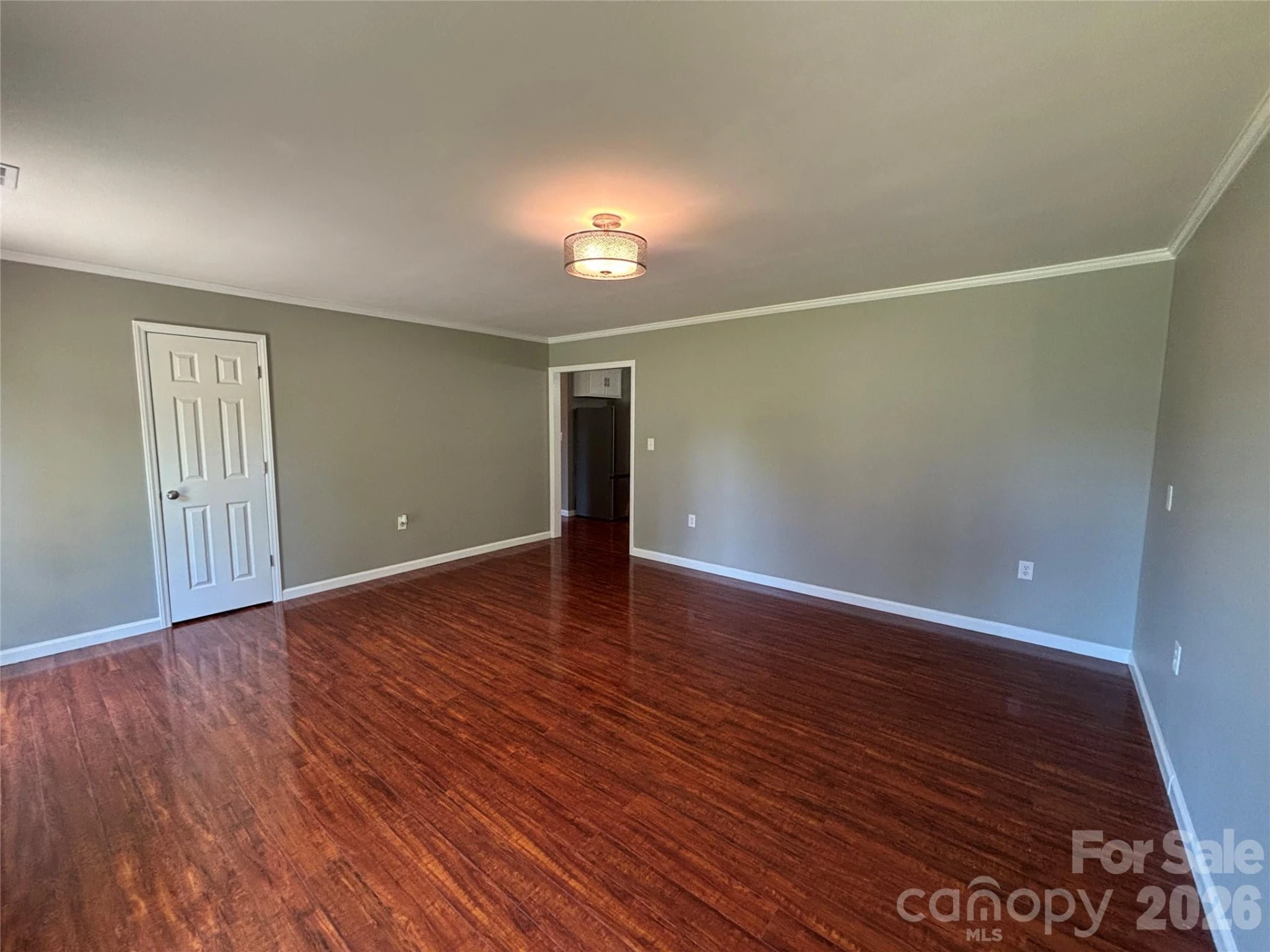 138 Oak Hill Drive - Photo 5