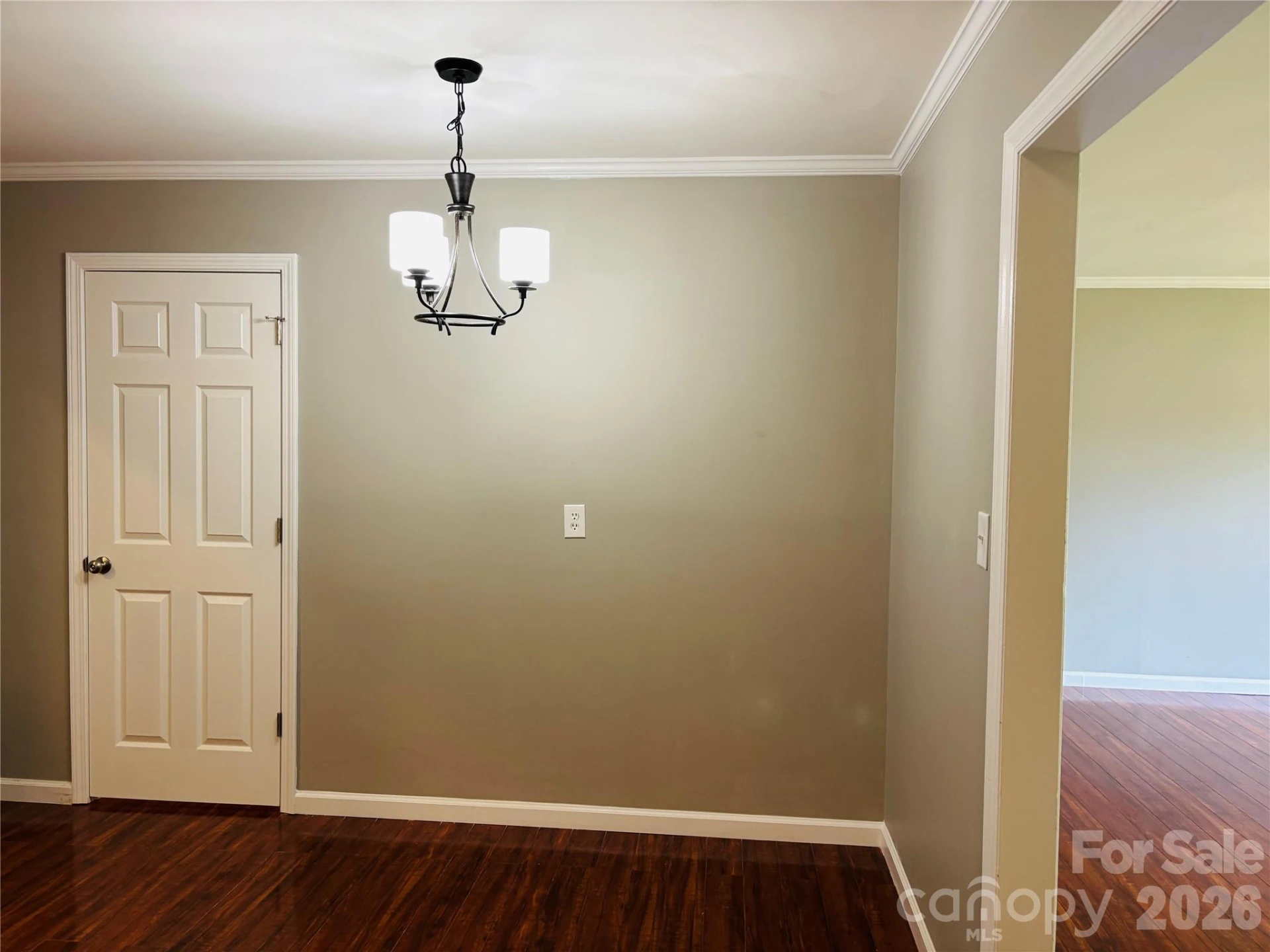 138 Oak Hill Drive - Photo 8