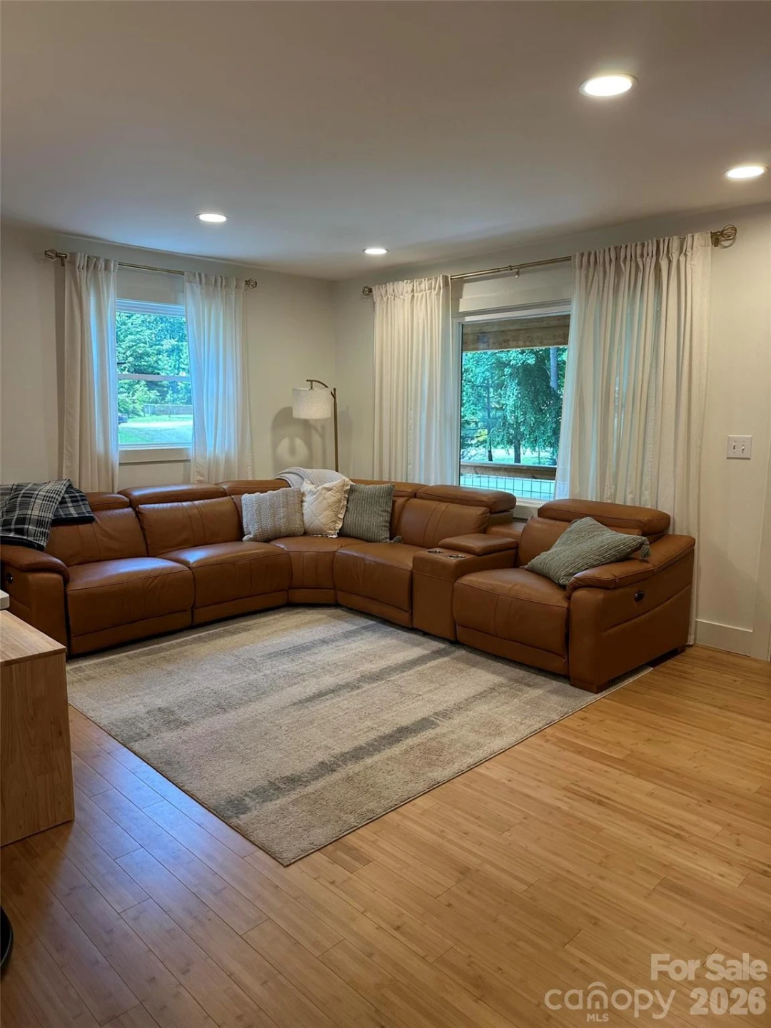 10 Oakwood Drive - Photo 10