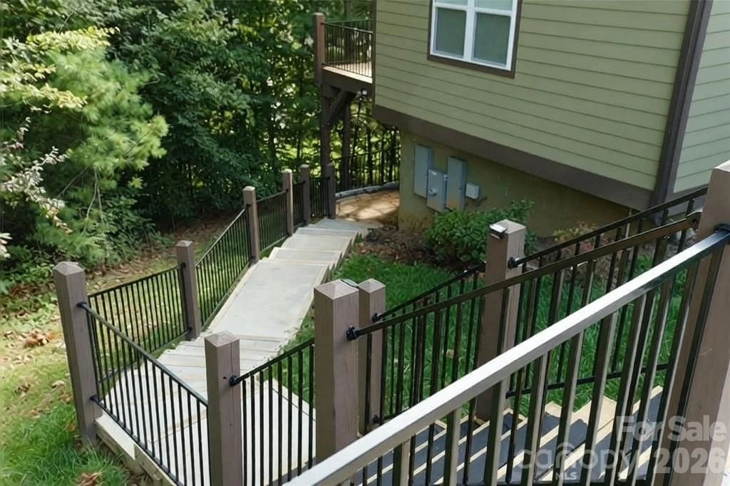 14 Red Maple Drive - Photo 17