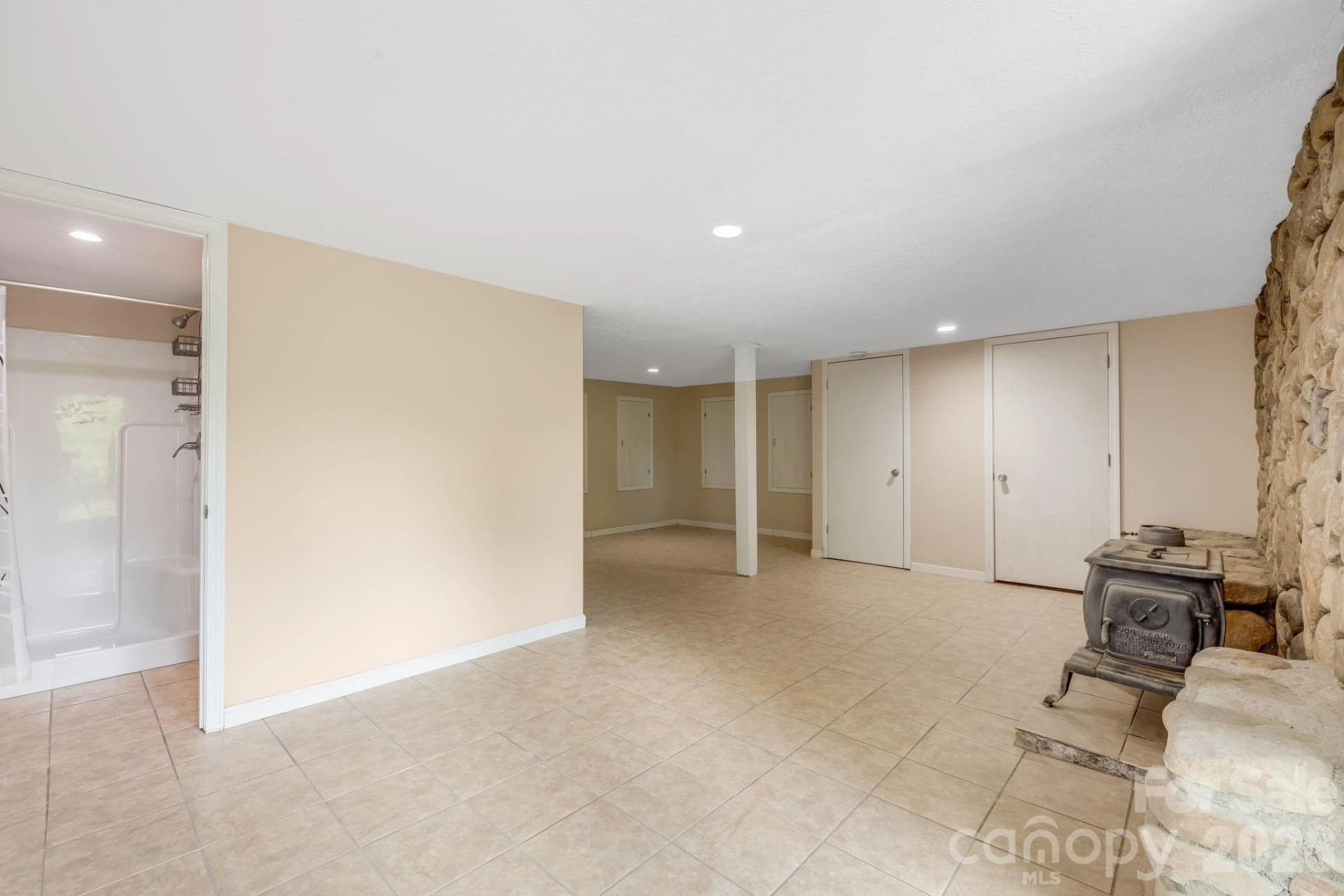 63 Baker Place - Photo 37