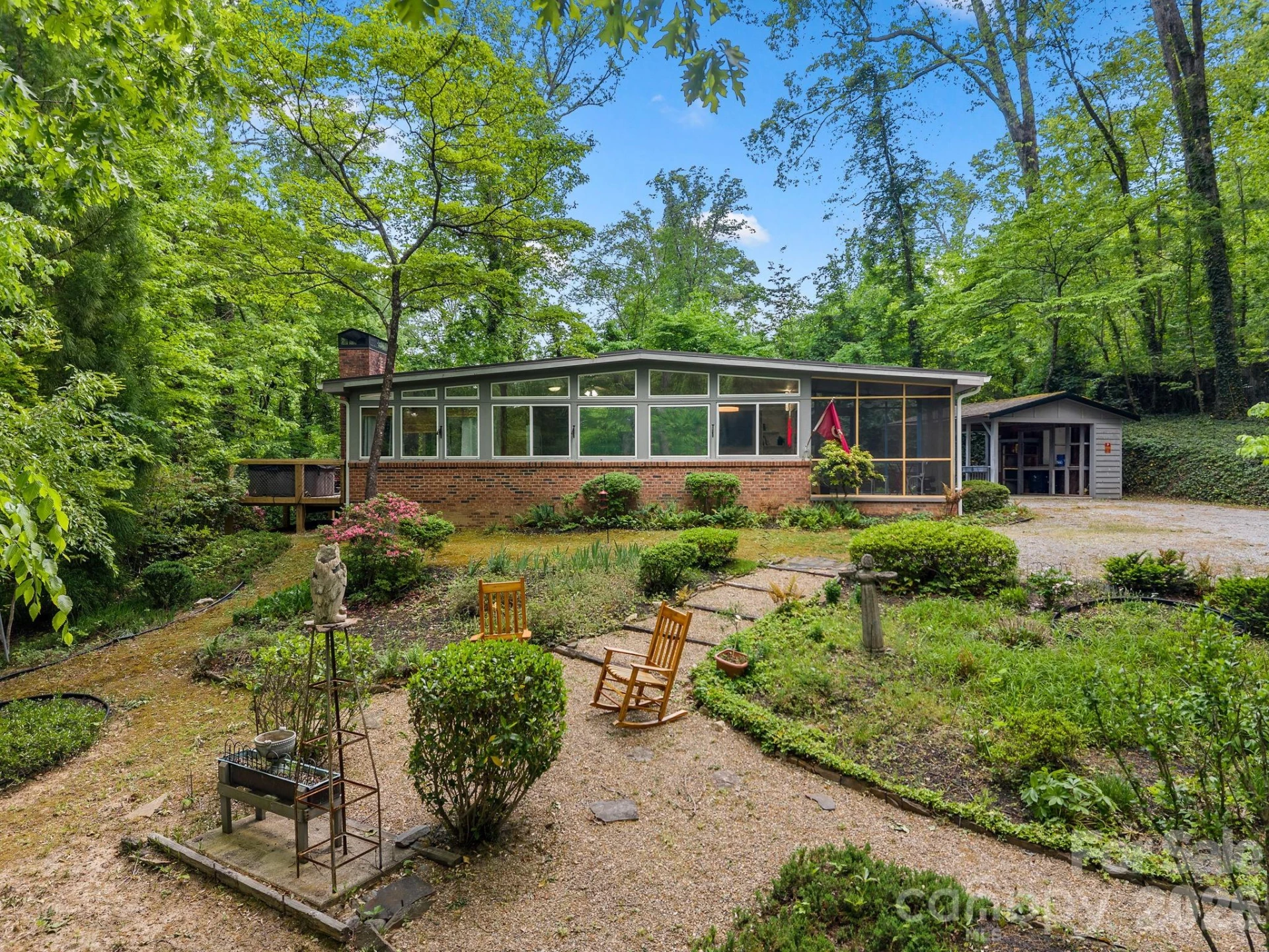 41 Red Bird Road