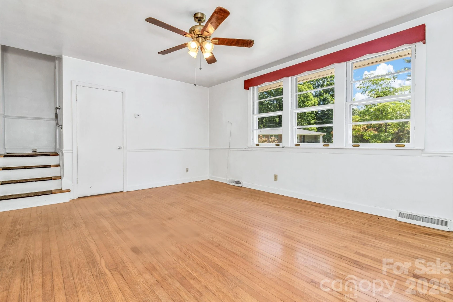 907 Blue Ridge Road - Photo 13