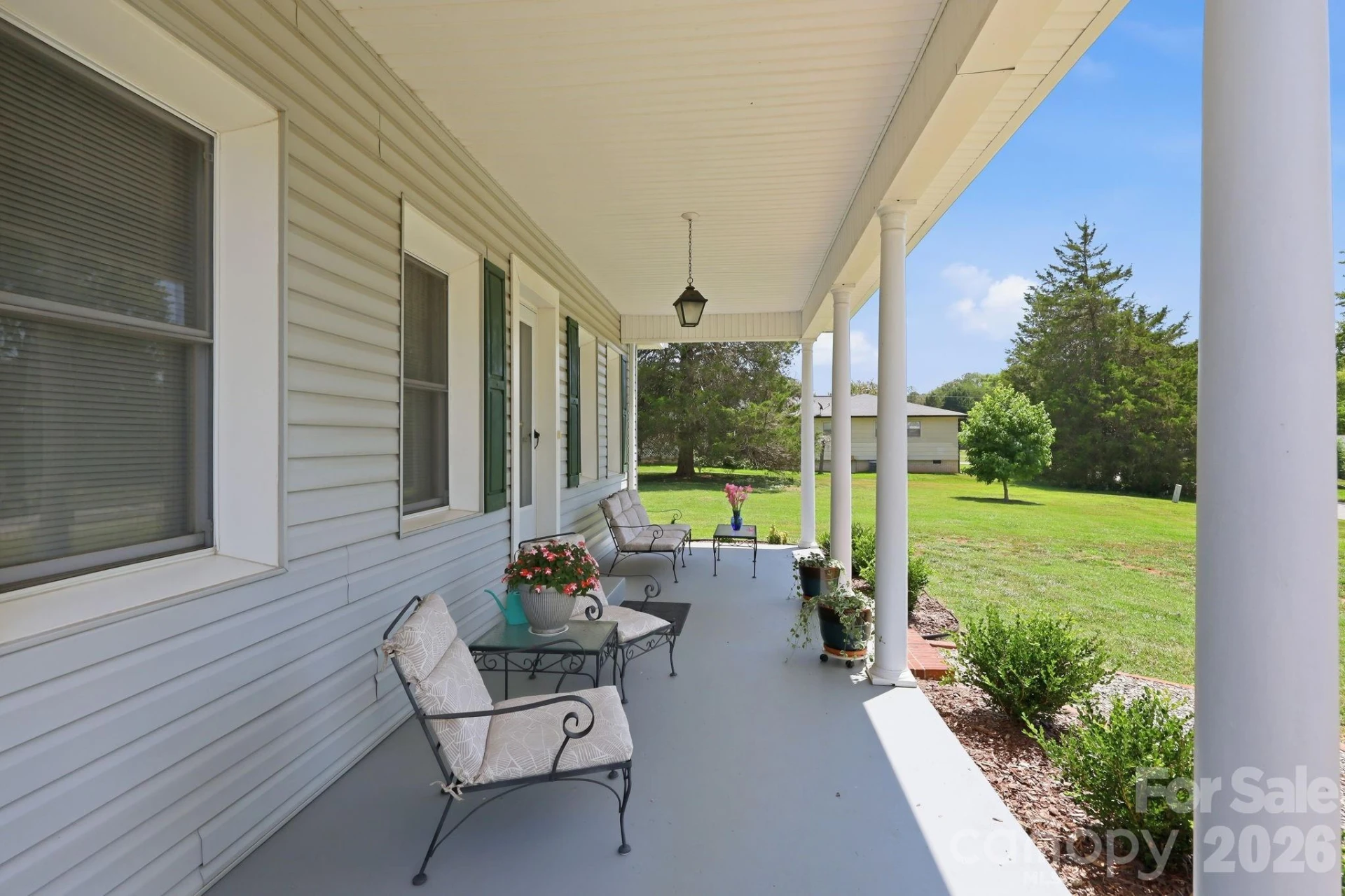 144 E Park Road - Photo 2