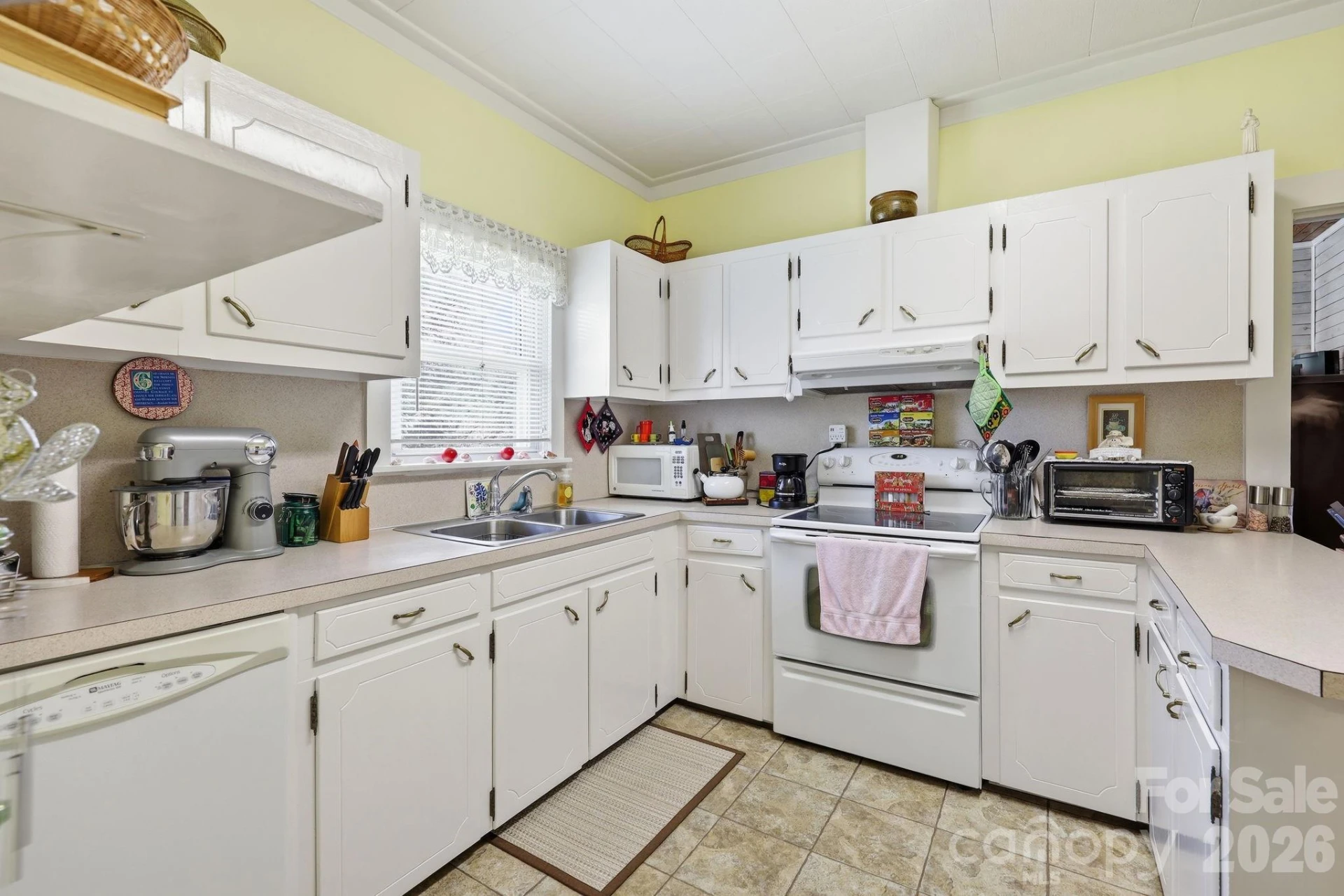 144 E Park Road - Photo 15