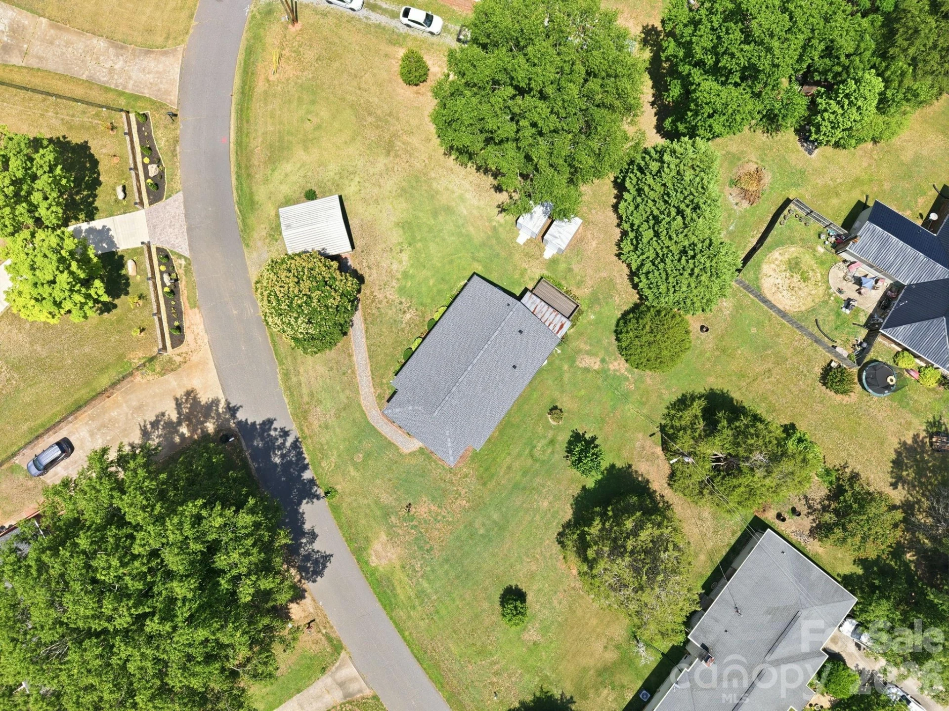 144 E Park Road - Photo 18
