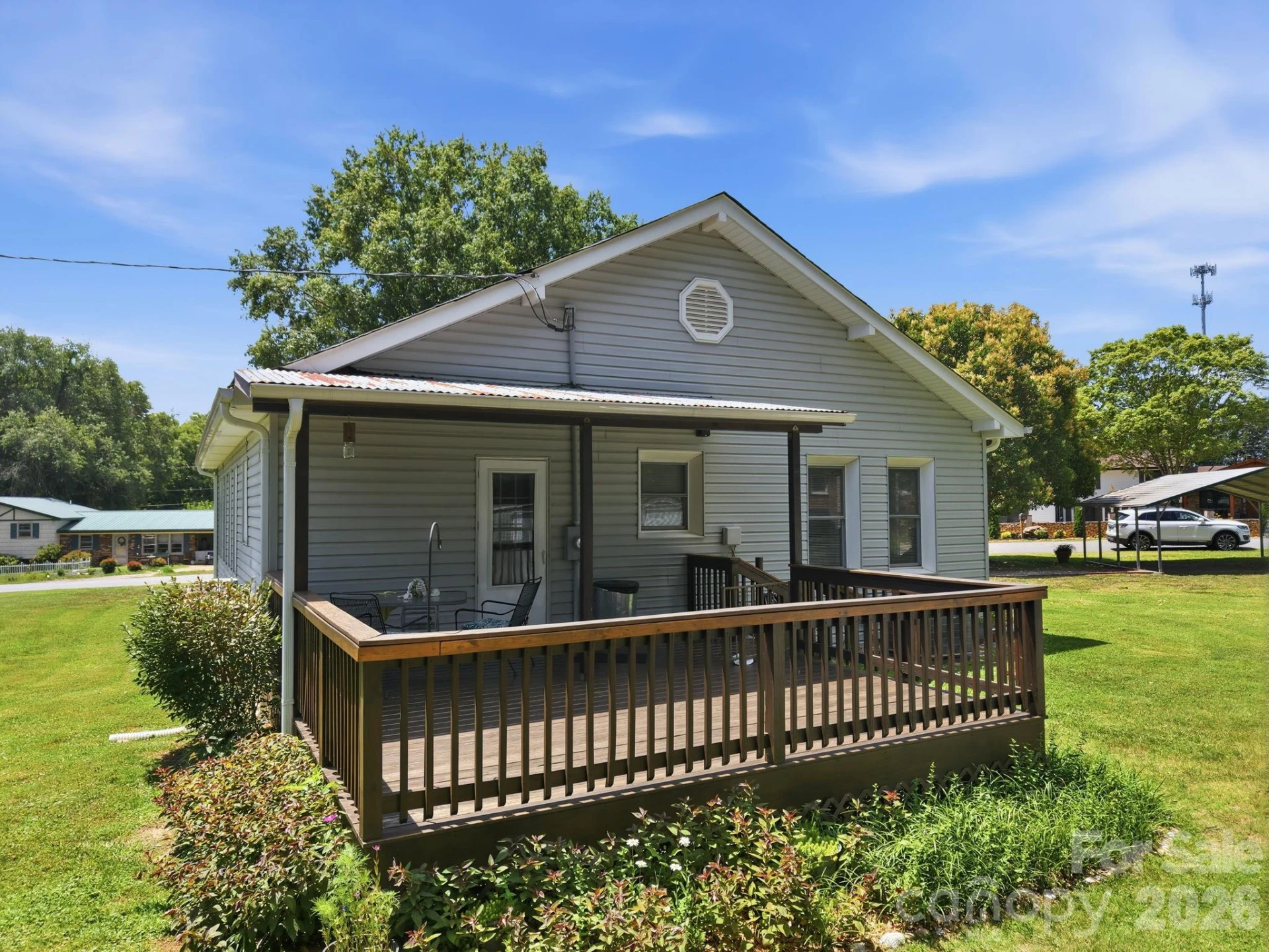 144 E Park Road - Photo 3