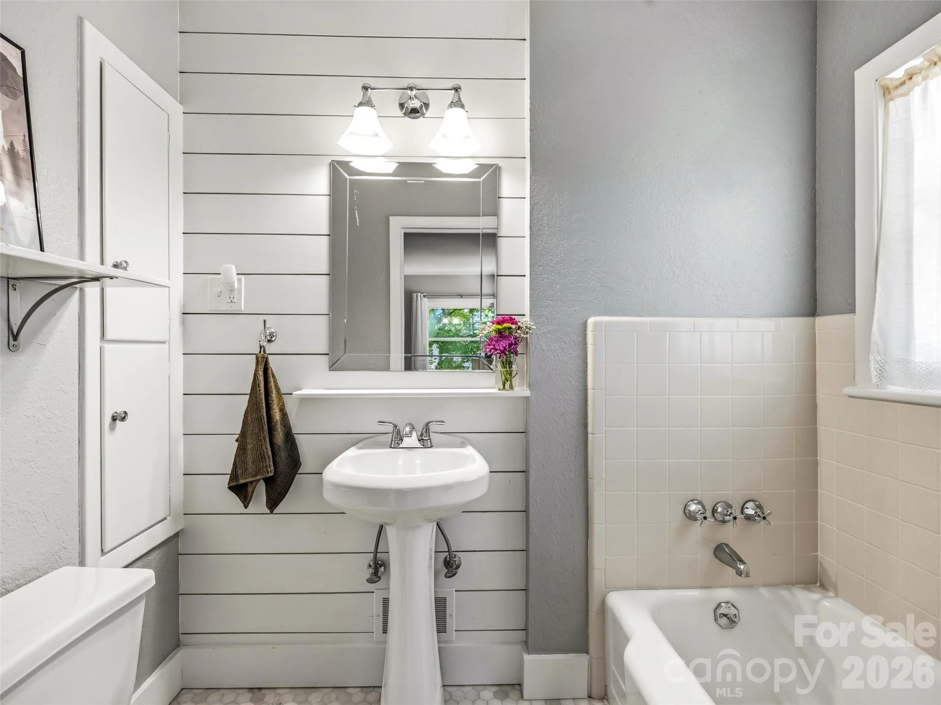 106 Skyway Drive - Photo 32