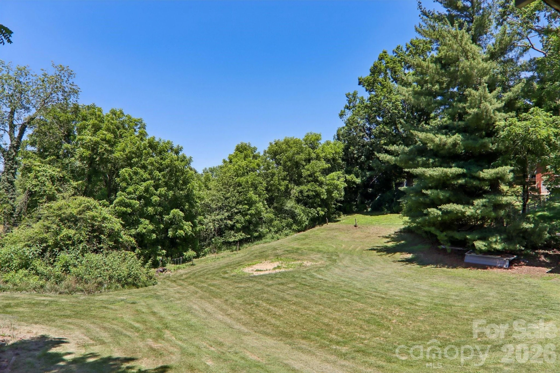 414 Skyline Drive - Photo 32
