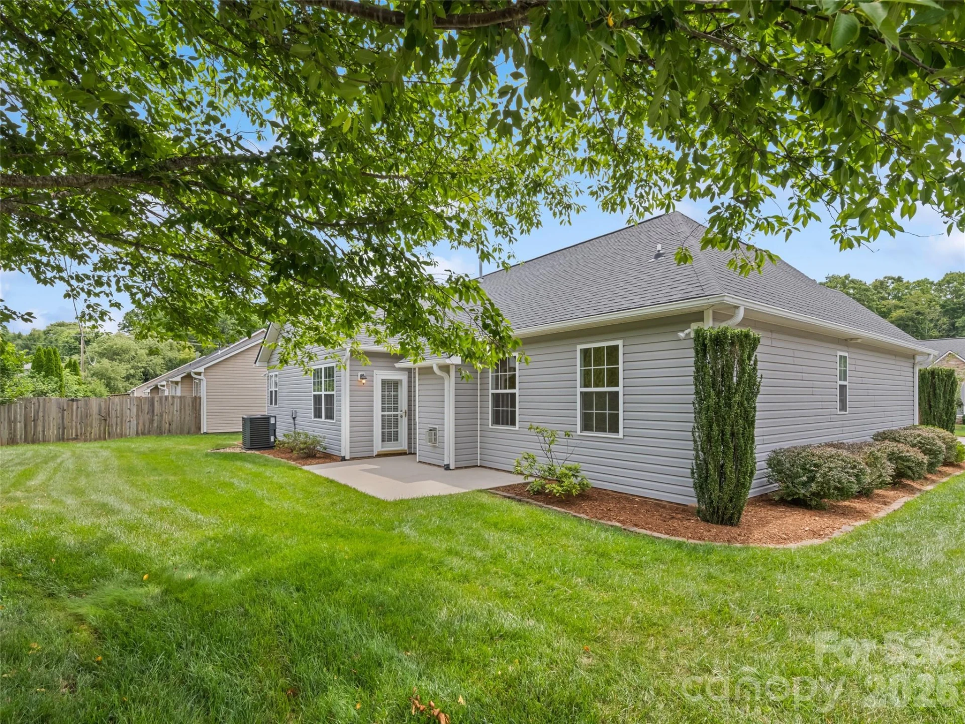 2 Thornwood Court - Photo 4