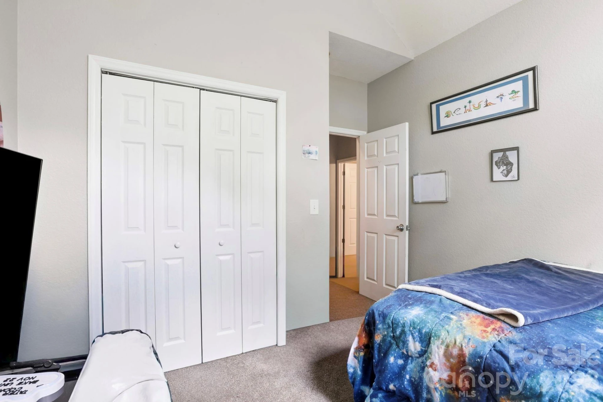 182 Hutchins Drive - Photo 14