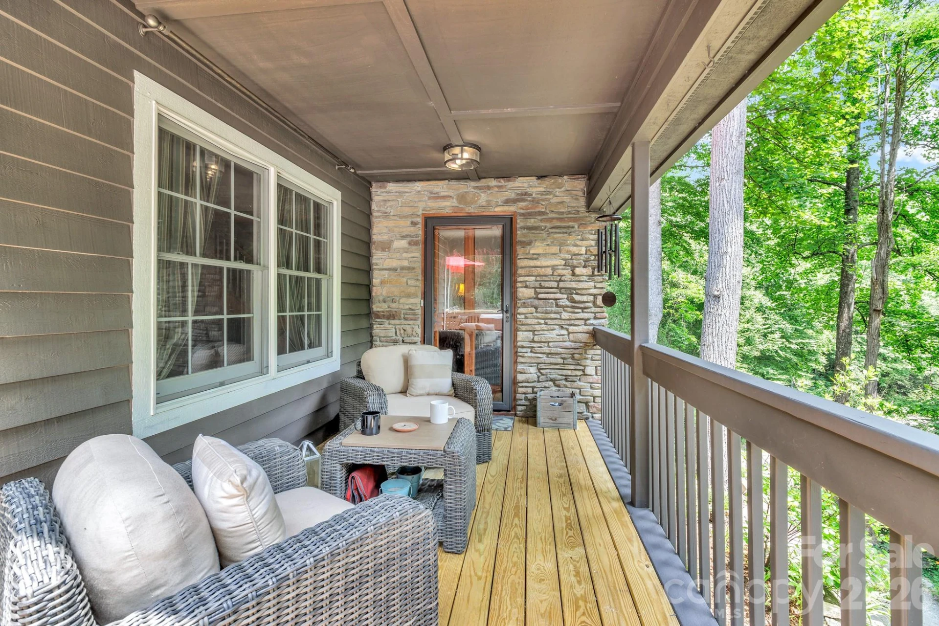 237 Woodys Drive - Photo 2
