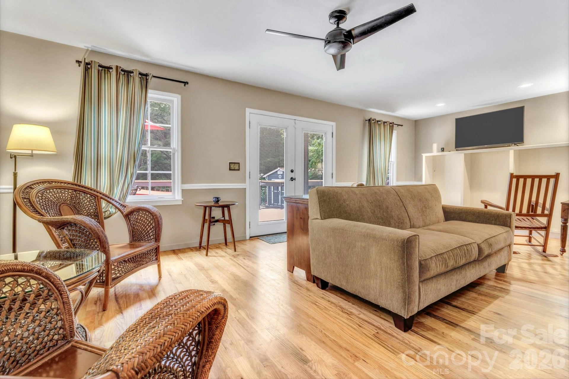 237 Woodys Drive - Photo 15
