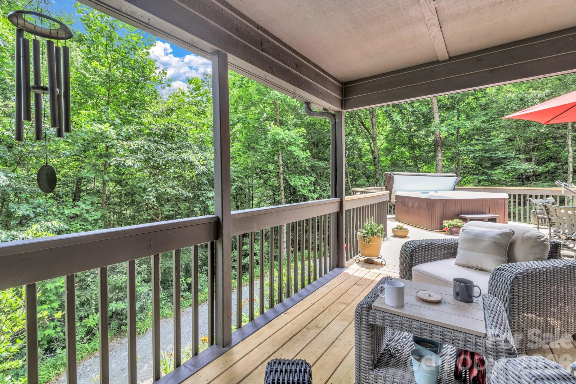 237 Woodys Drive - Photo 3