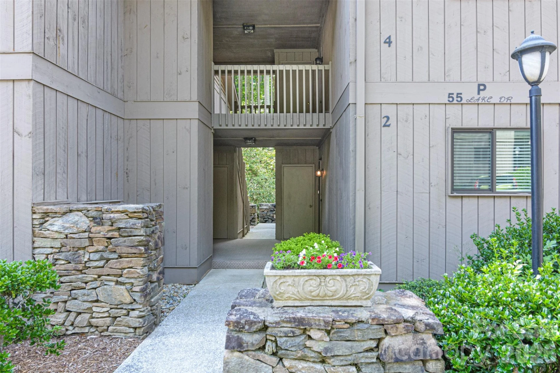 55 Lake Drive #P2 - Photo 2