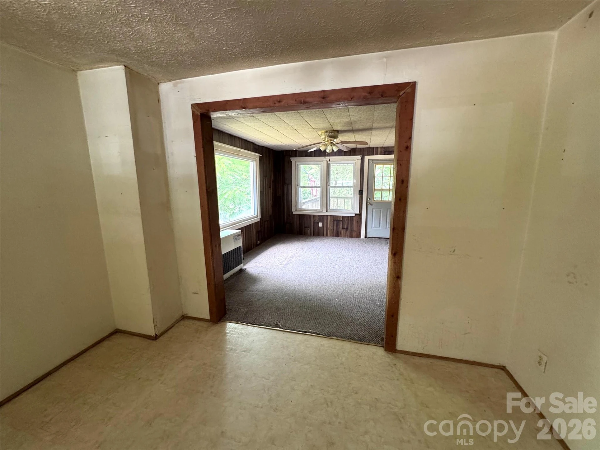 402 Sharon Road - Photo 15