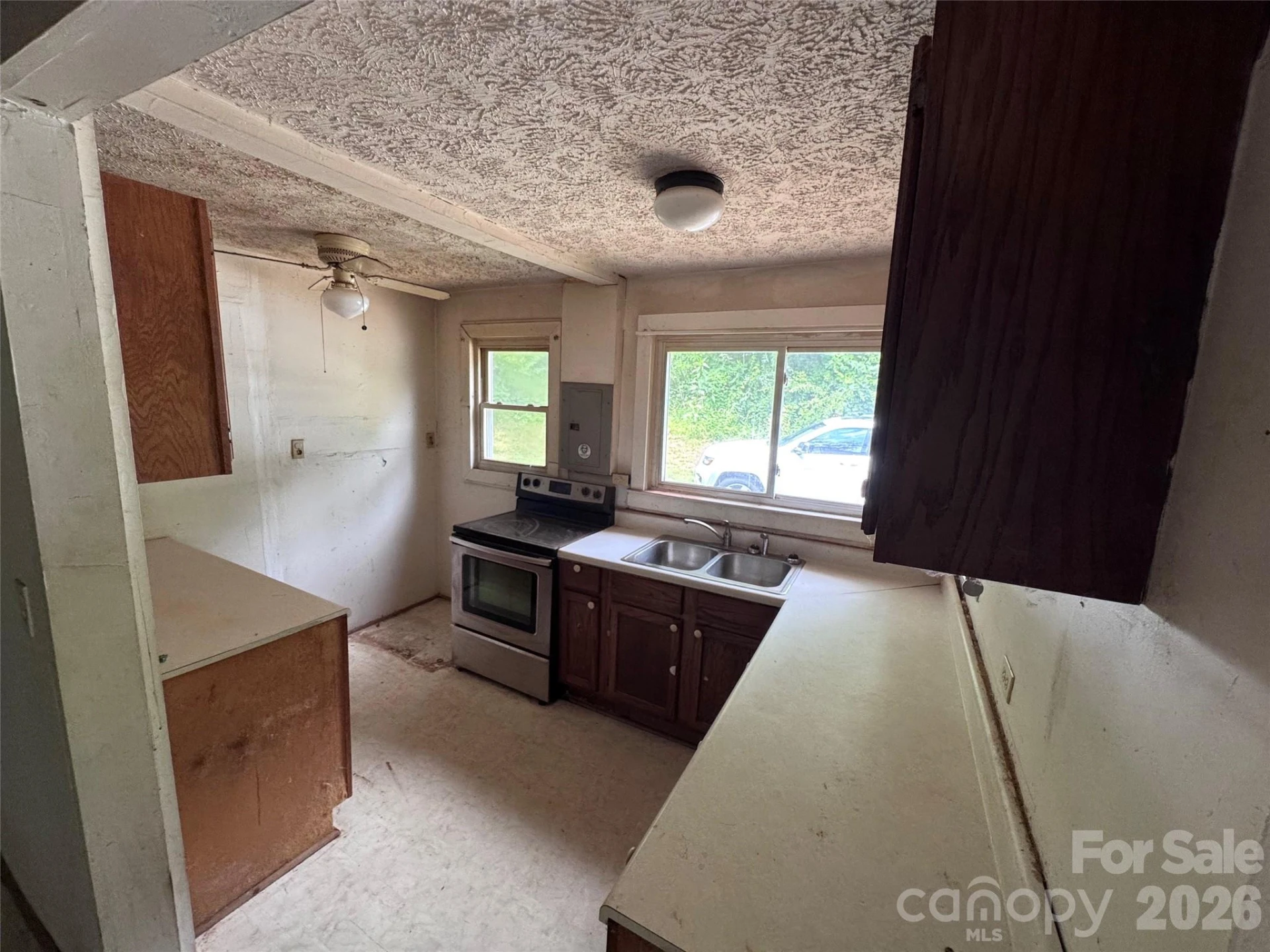 402 Sharon Road - Photo 17