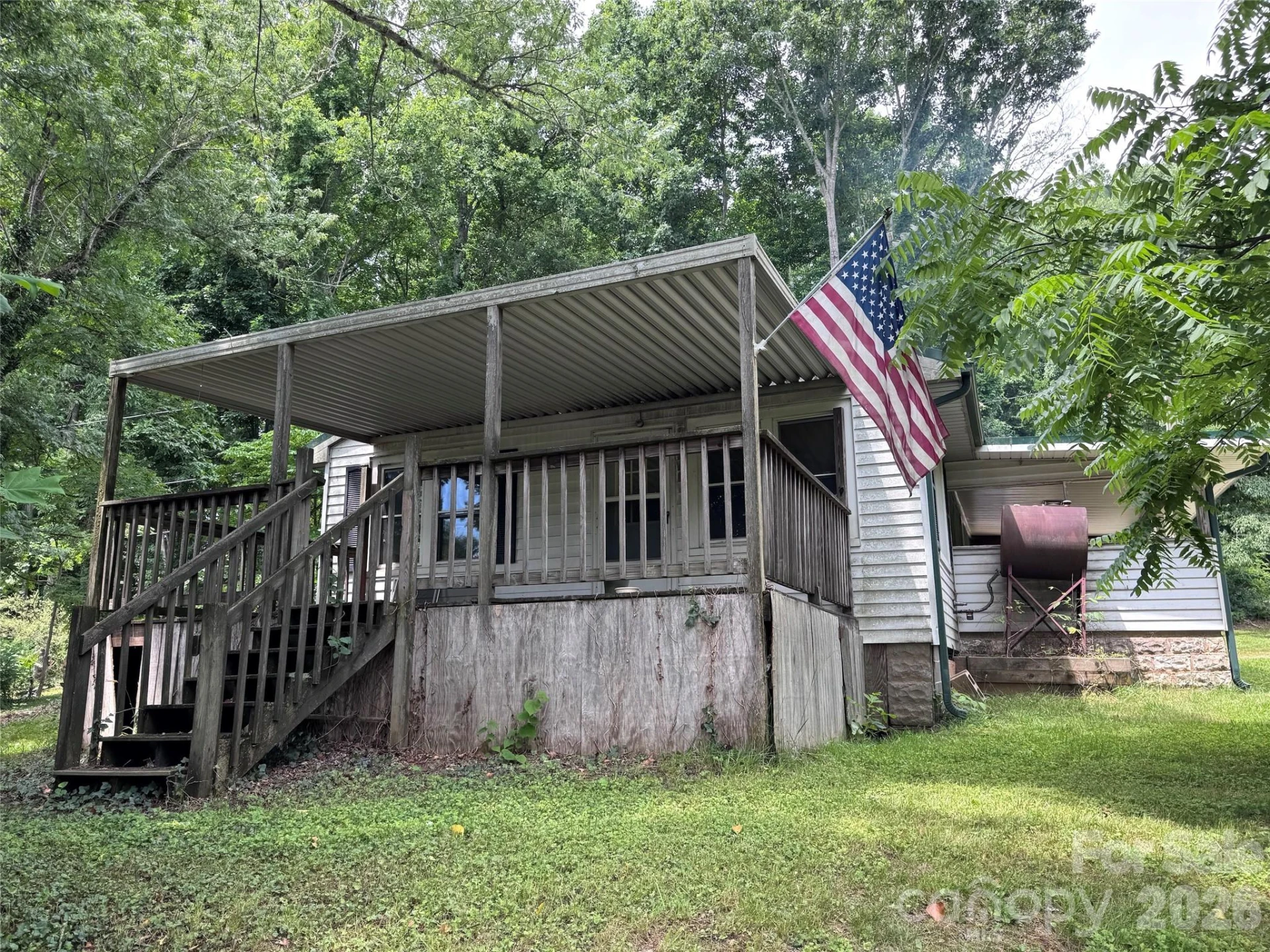 402 Sharon Road - Photo 4