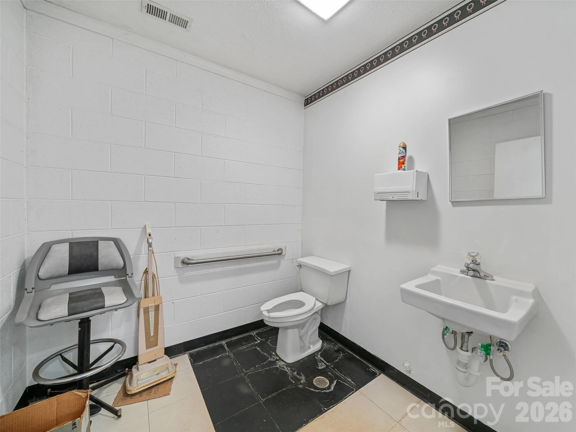 1115, 1125, 1127 Glenn Bridge Road - Photo 11
