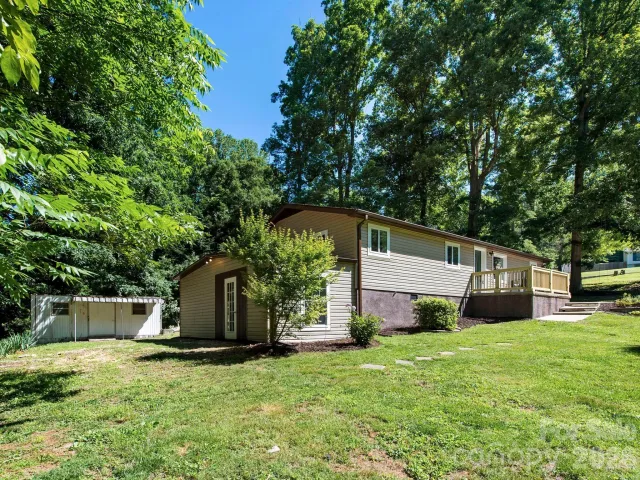 425 Lyndhurst Drive, Hendersonville, NC, 28791
