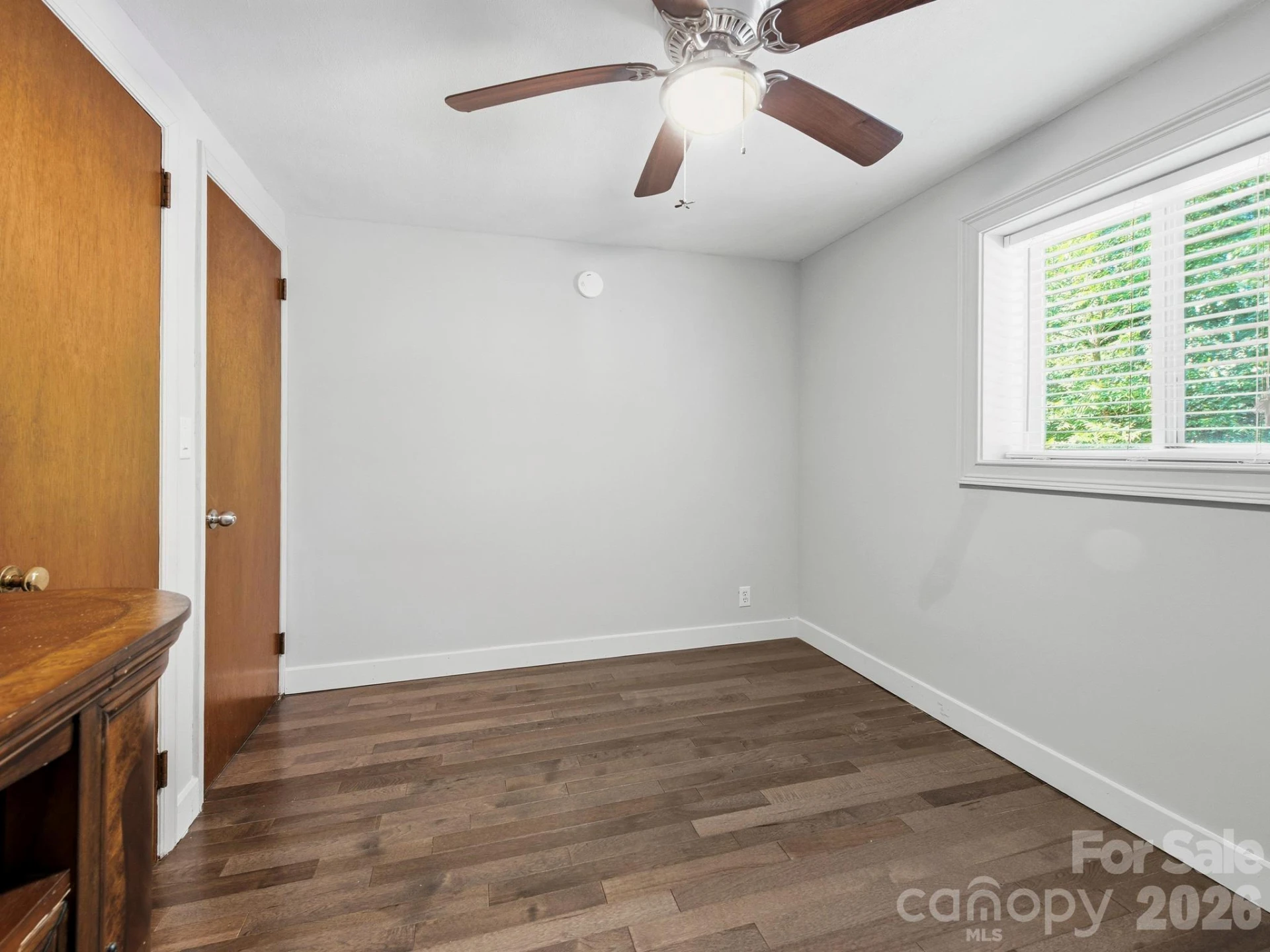 425 Lyndhurst Drive - Photo 18