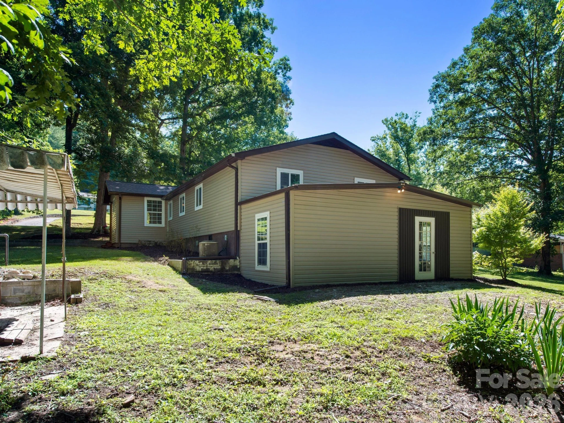 425 Lyndhurst Drive - Photo 22