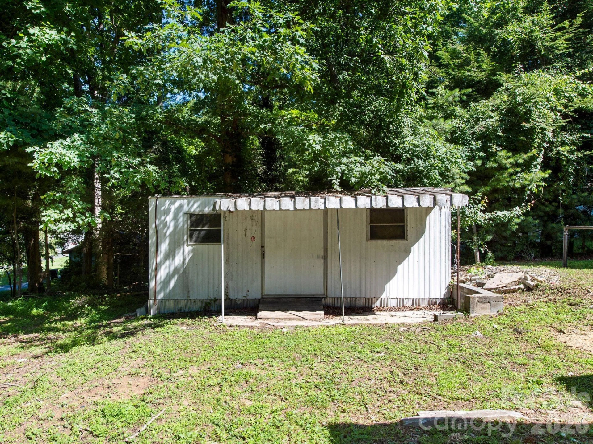 425 Lyndhurst Drive - Photo 24