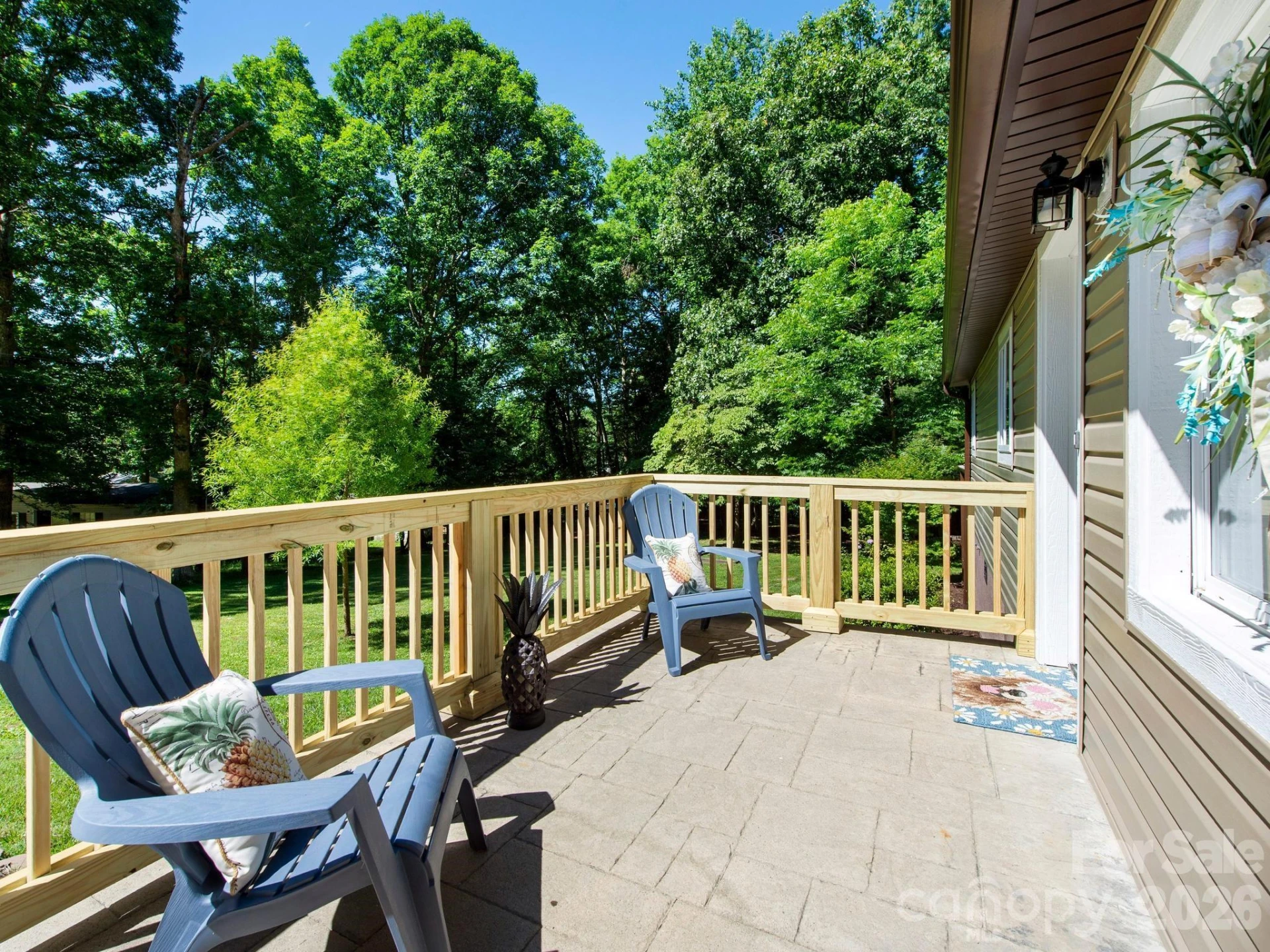 425 Lyndhurst Drive - Photo 5