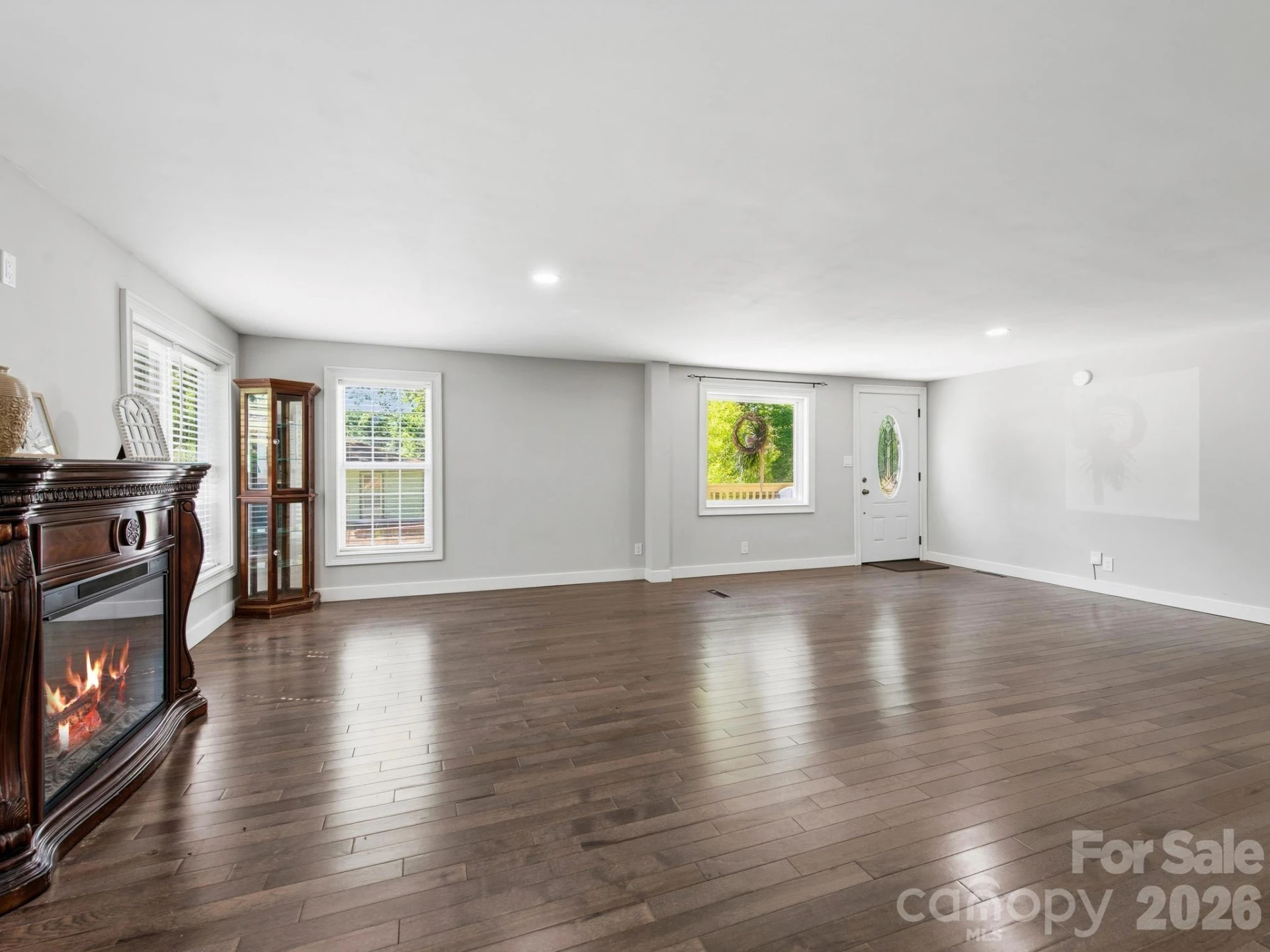 425 Lyndhurst Drive - Photo 7