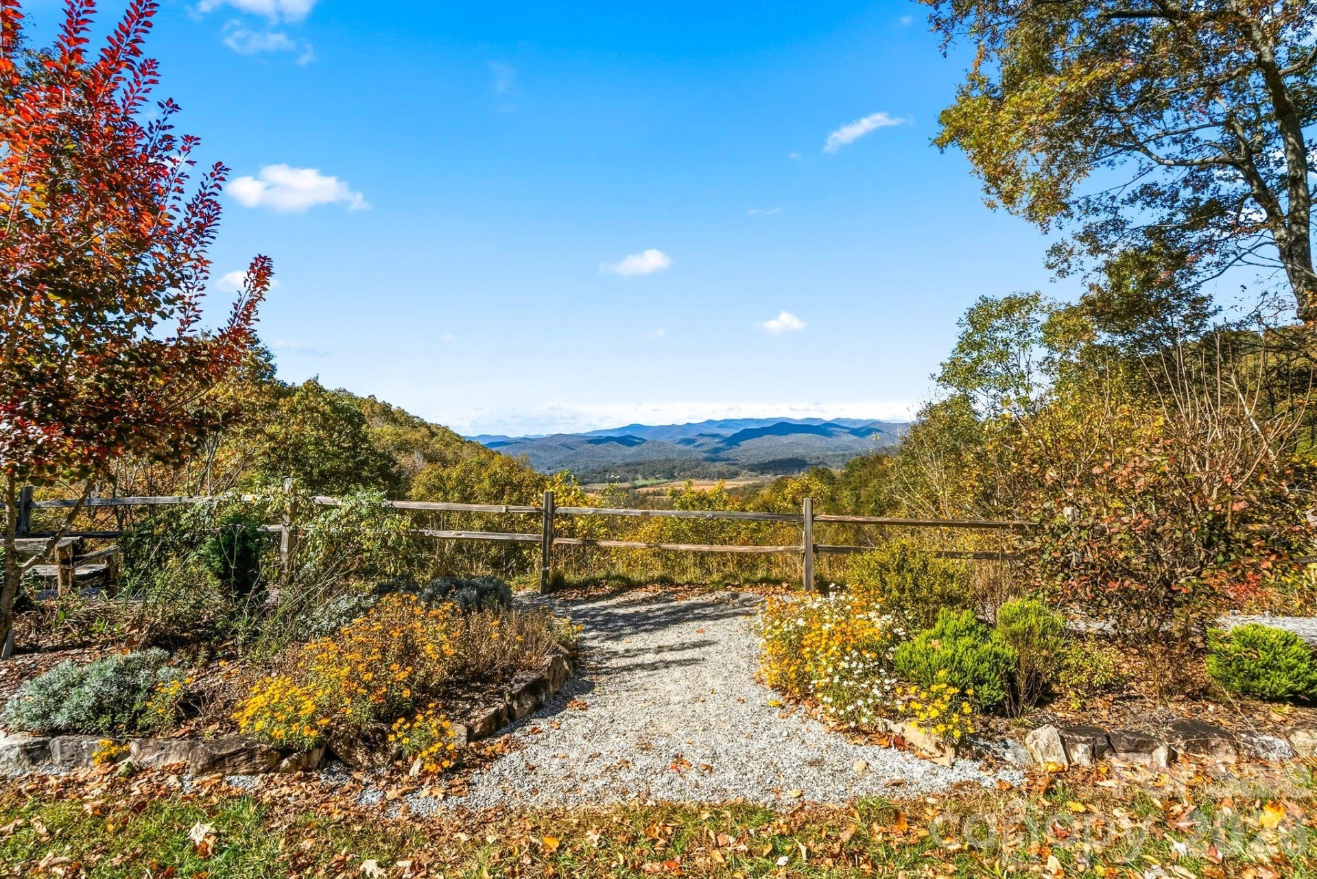 552 Kanasgowa Drive - Photo 39