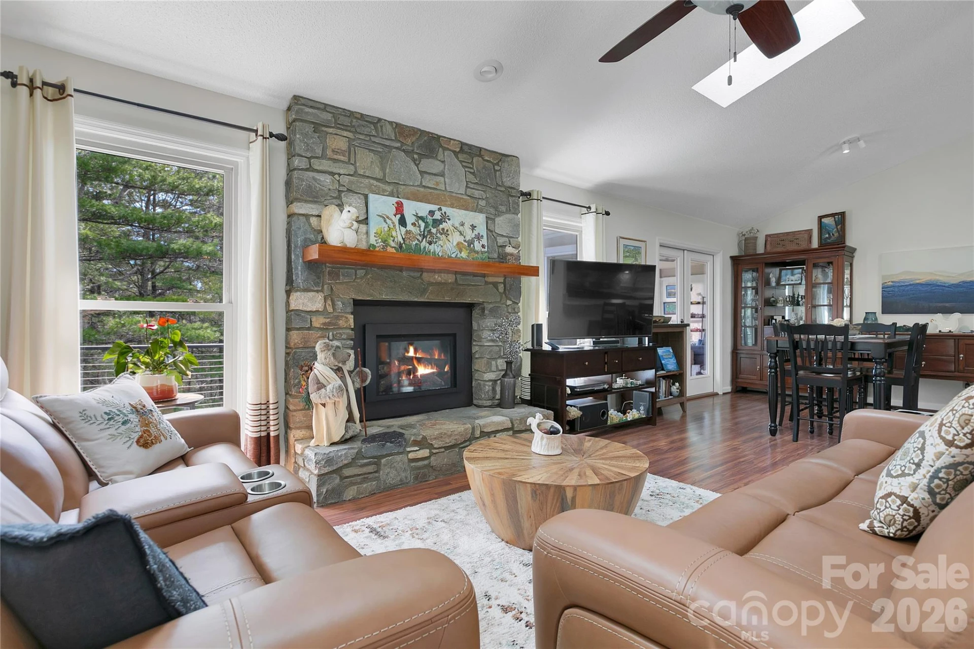 552 Kanasgowa Drive - Photo 5