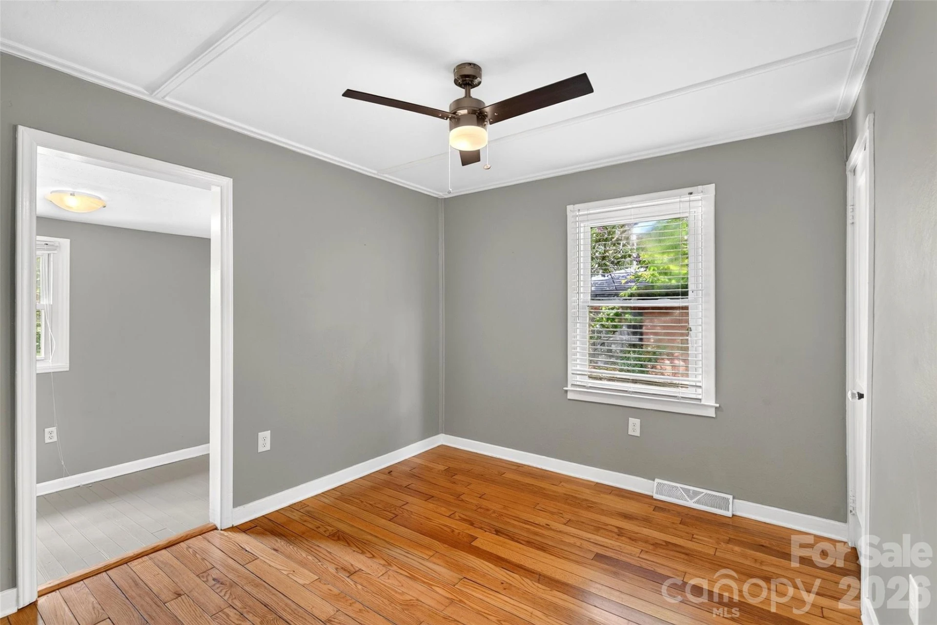 469 Kenilworth Road - Photo 18