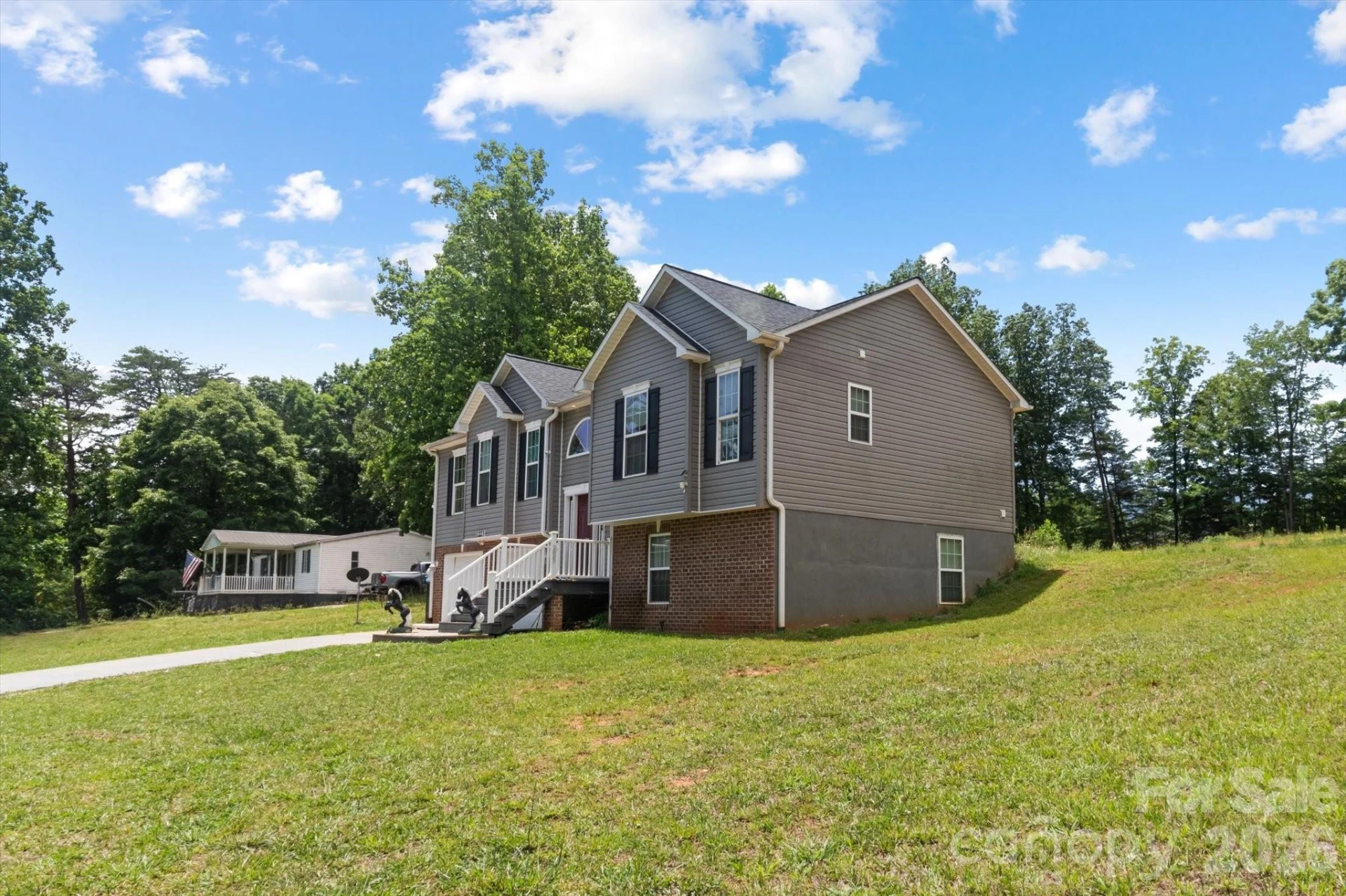 1223 Deer Park Road - Photo 2