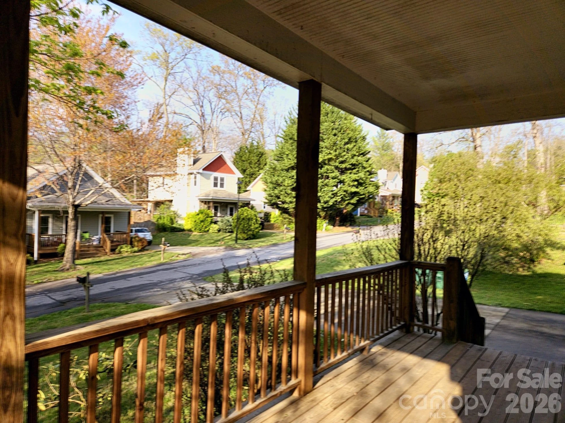 17 Lamar Avenue - Photo 2