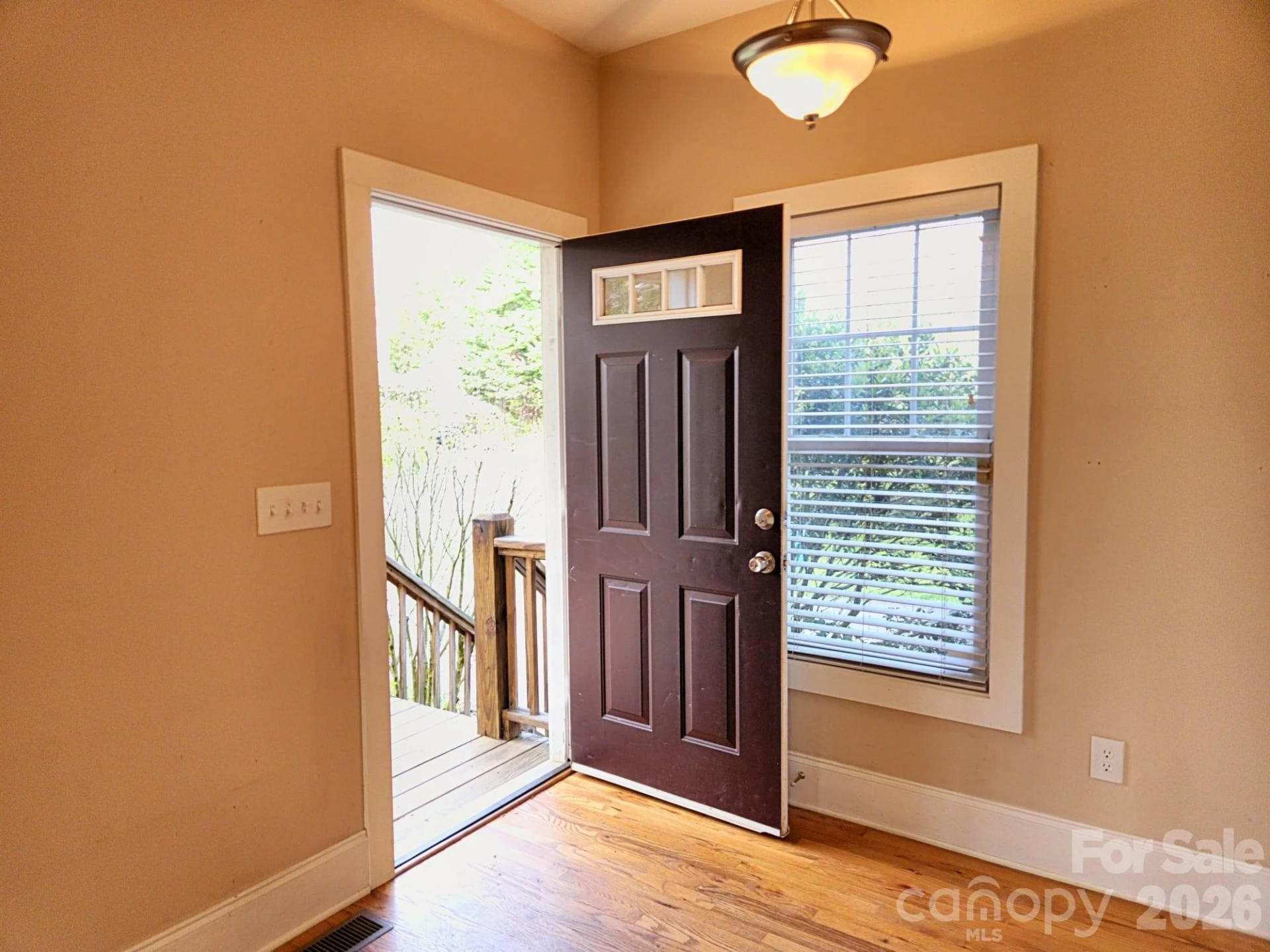 17 Lamar Avenue - Photo 3