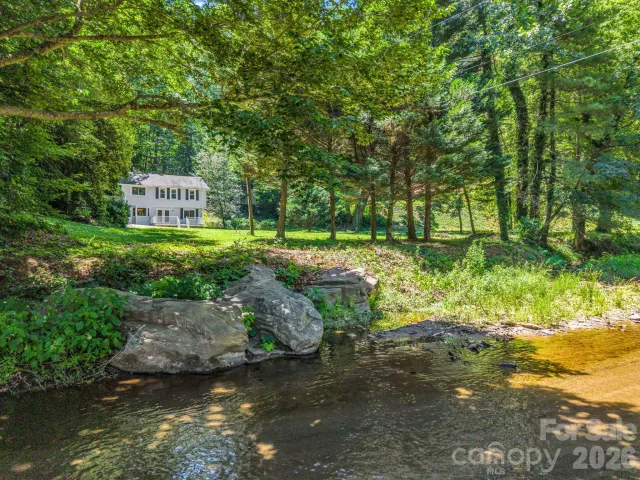 102 Little House Road, Tryon, NC, 28782