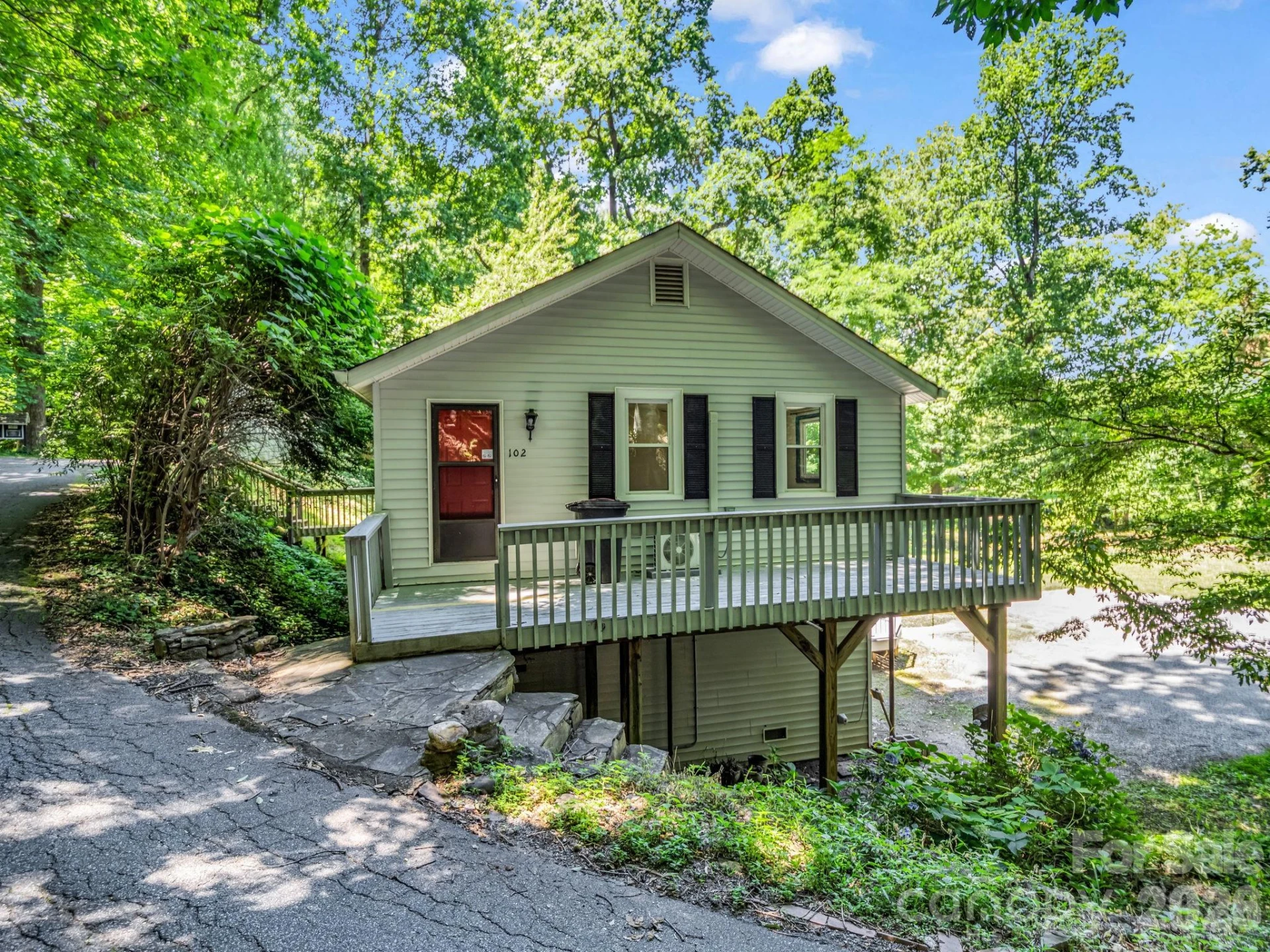 102 Little House Road - Photo 4