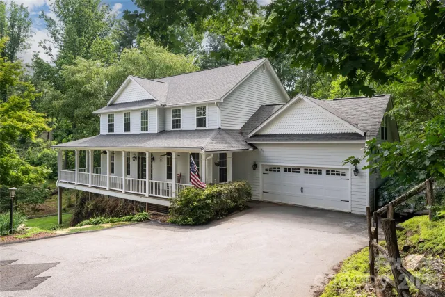 10 Lark Hill Drive, Arden, NC, 28704