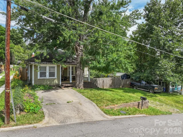 15 Craig Circle, Asheville, NC, 28805