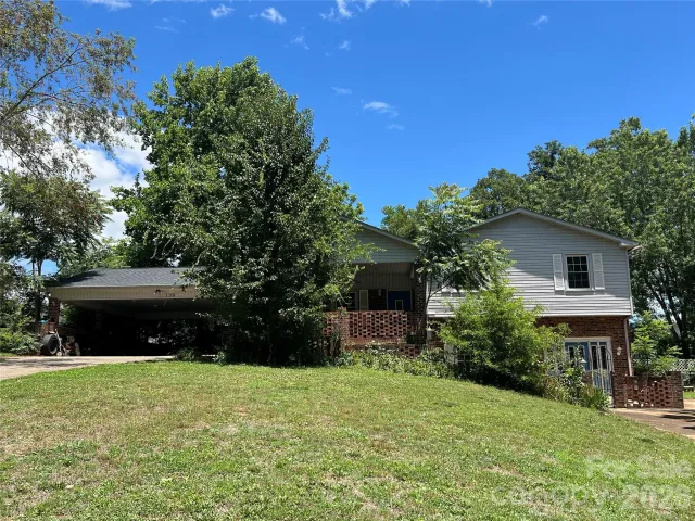 139 Vista Drive, Forest City, NC, 28043