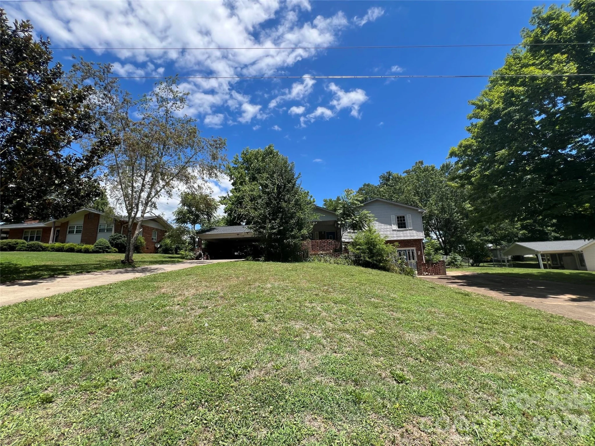 139 Vista Drive - Photo 2
