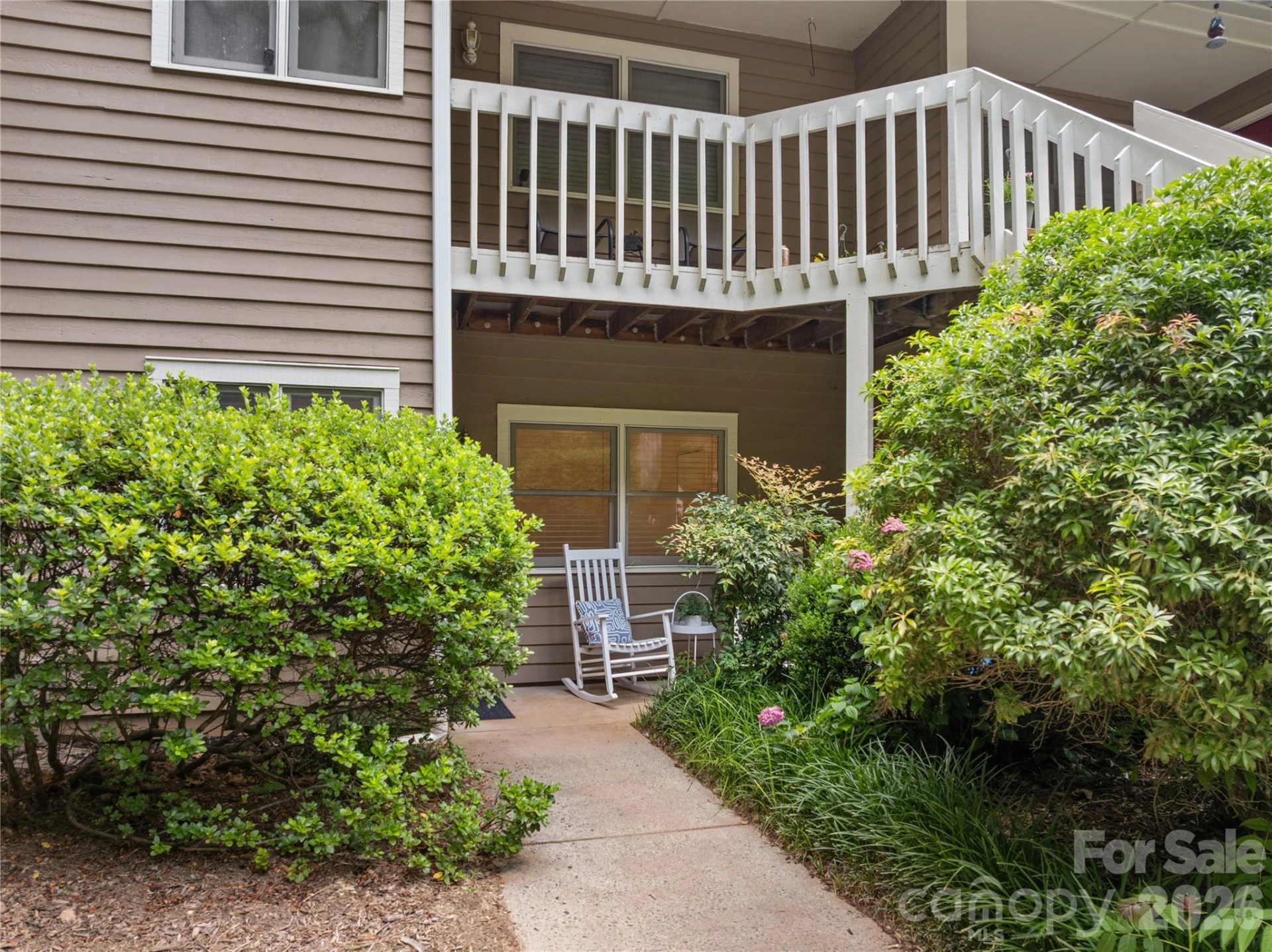 20 Timberlake Drive - Photo 2