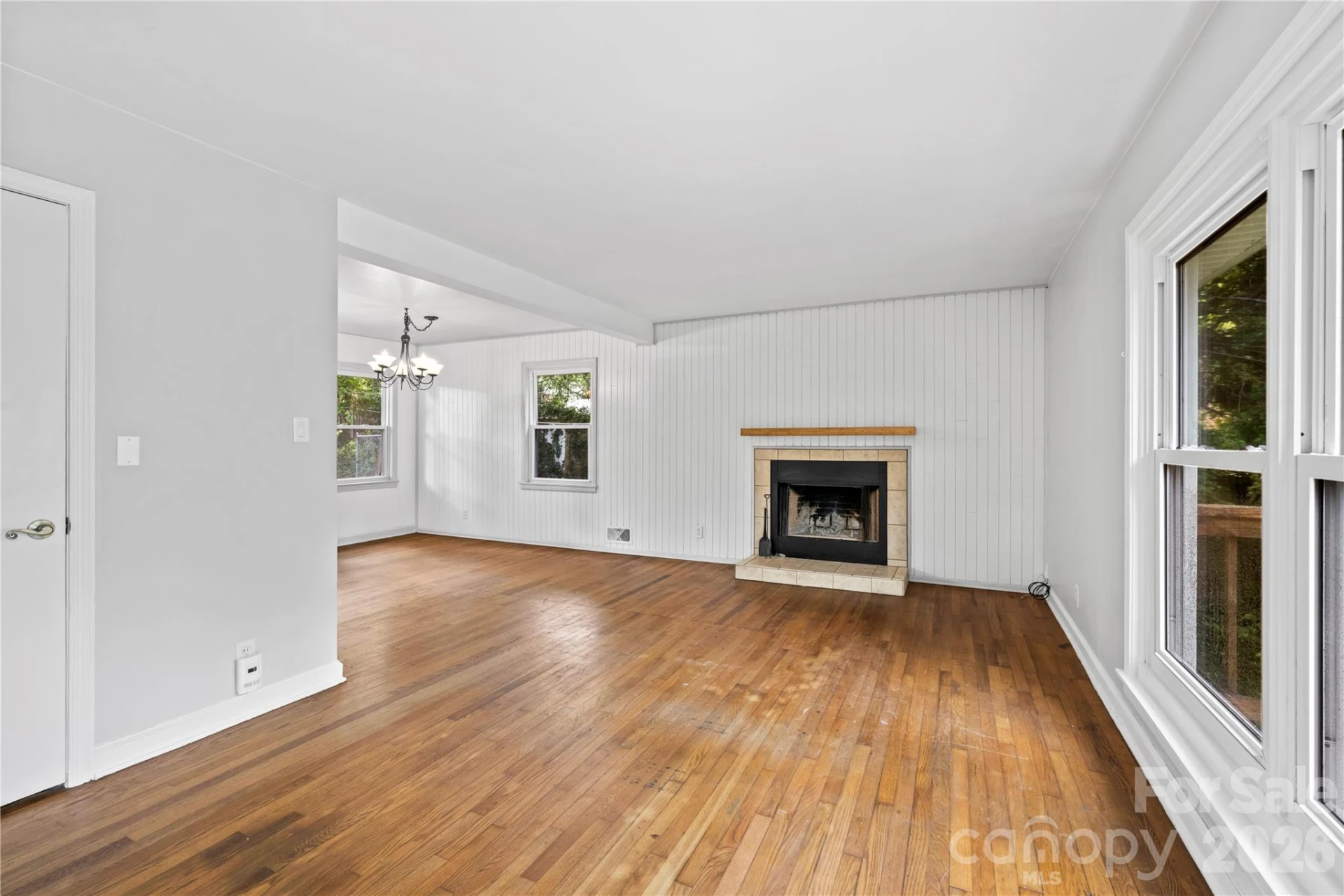 107 Wilshire Drive - Photo 4