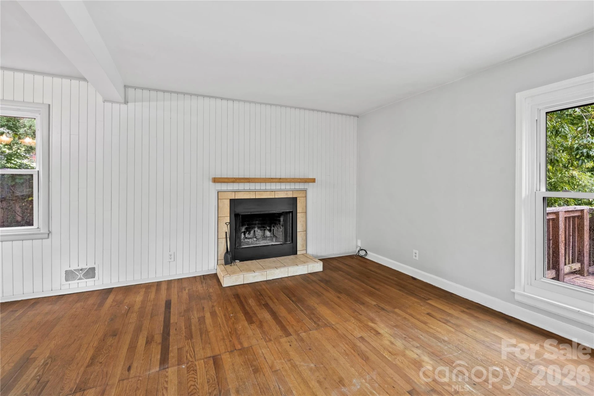 107 Wilshire Drive - Photo 5