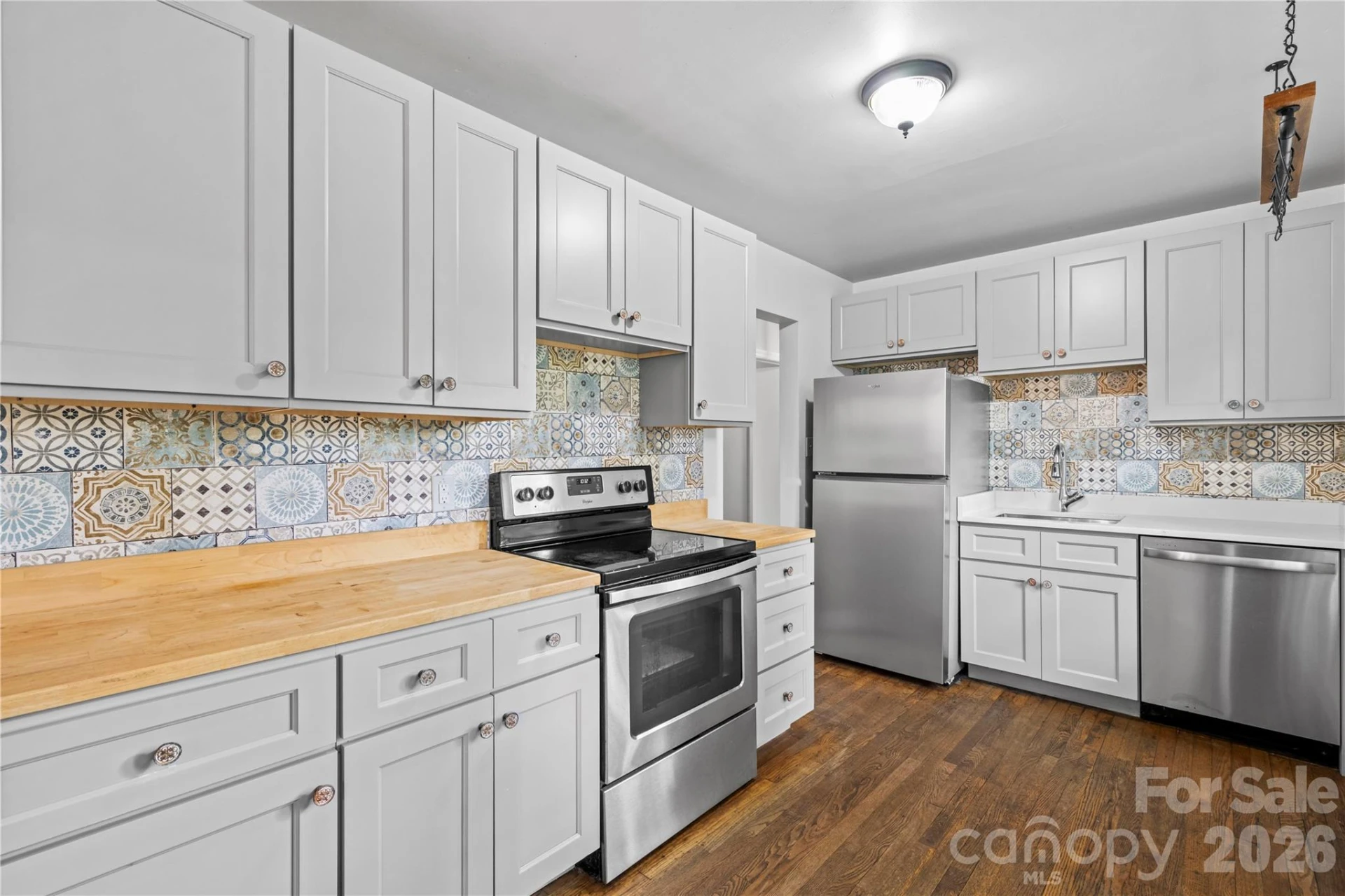 107 Wilshire Drive - Photo 8