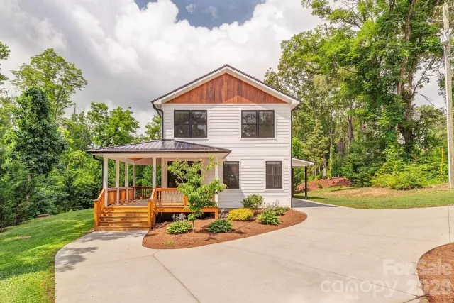 18 Wildwood Park Drive, Weaverville, NC, 28787