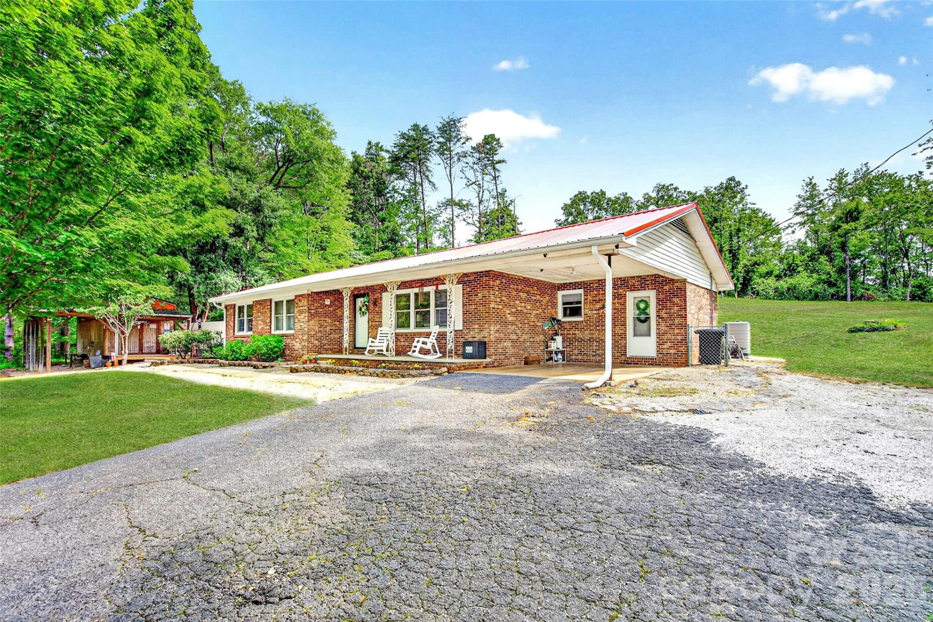 2355 Tatertown Loop - Photo 4