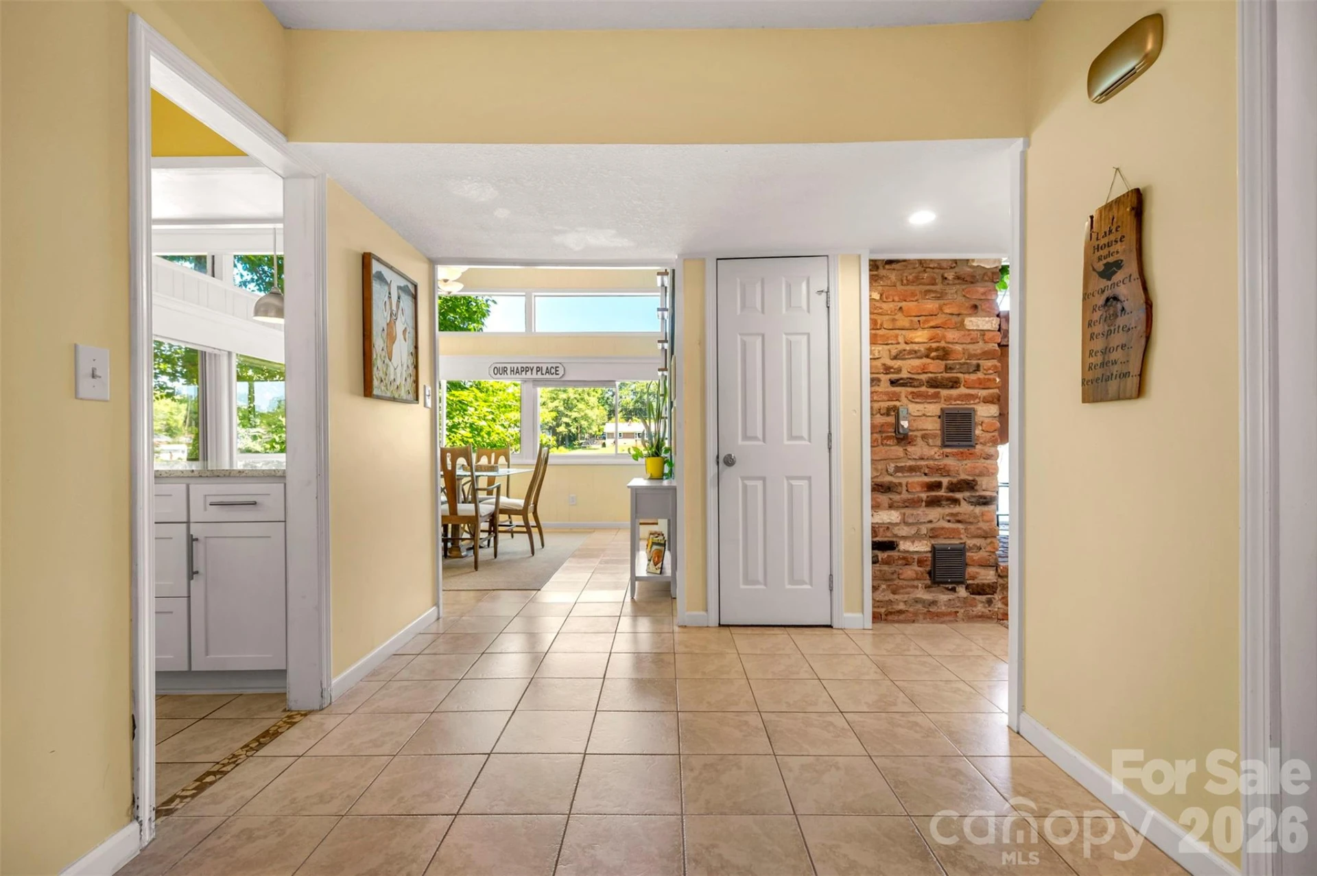 377 Kingswood Drive - Photo 11